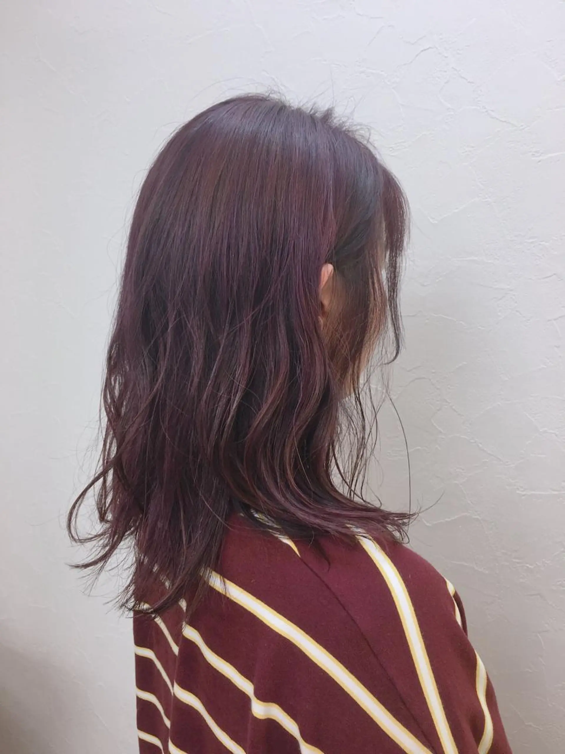 ミディアム カラー ピンクカラー ピンクパープル パープルカラー 菅沼 まみのヘアスタイル