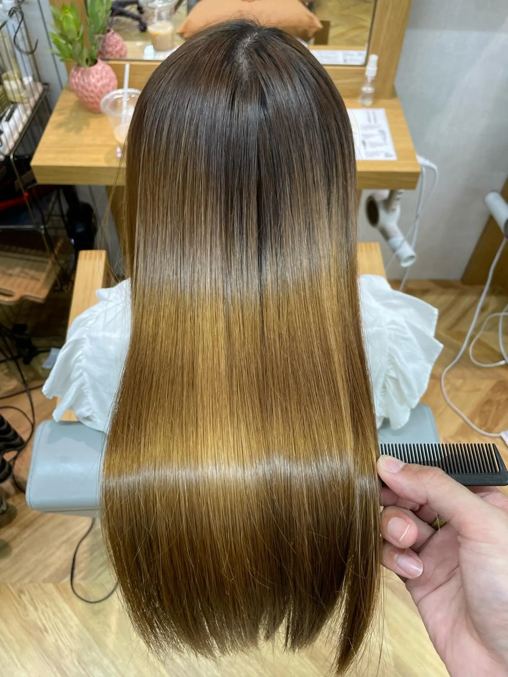 ロング カラー パーマ youres hair はなれ店所属・髪質改善🌸縮毛矯正 専門家💖後藤のヘアスタイル