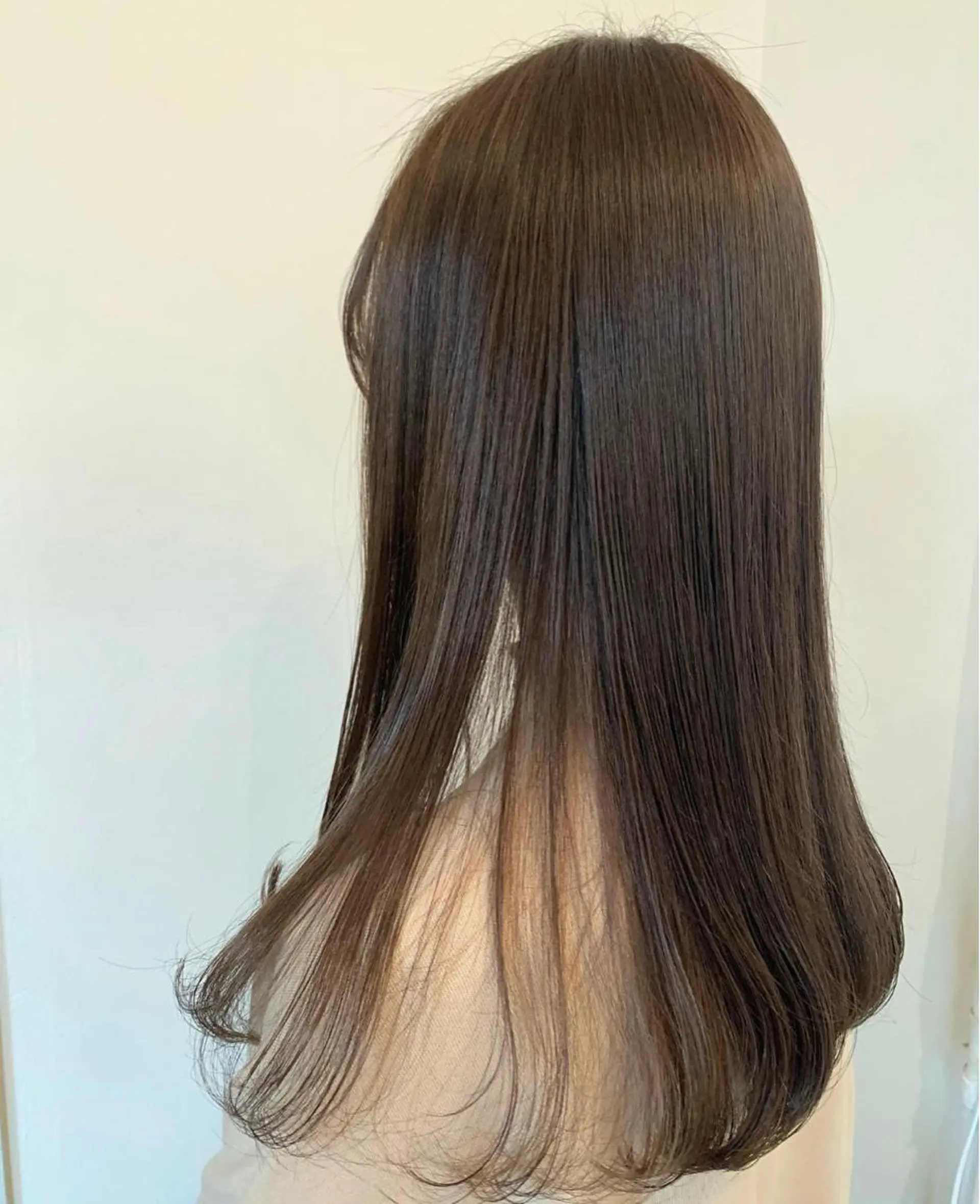 セミロング カラー まろやか透明感カラー ♡MANAのヘアスタイル