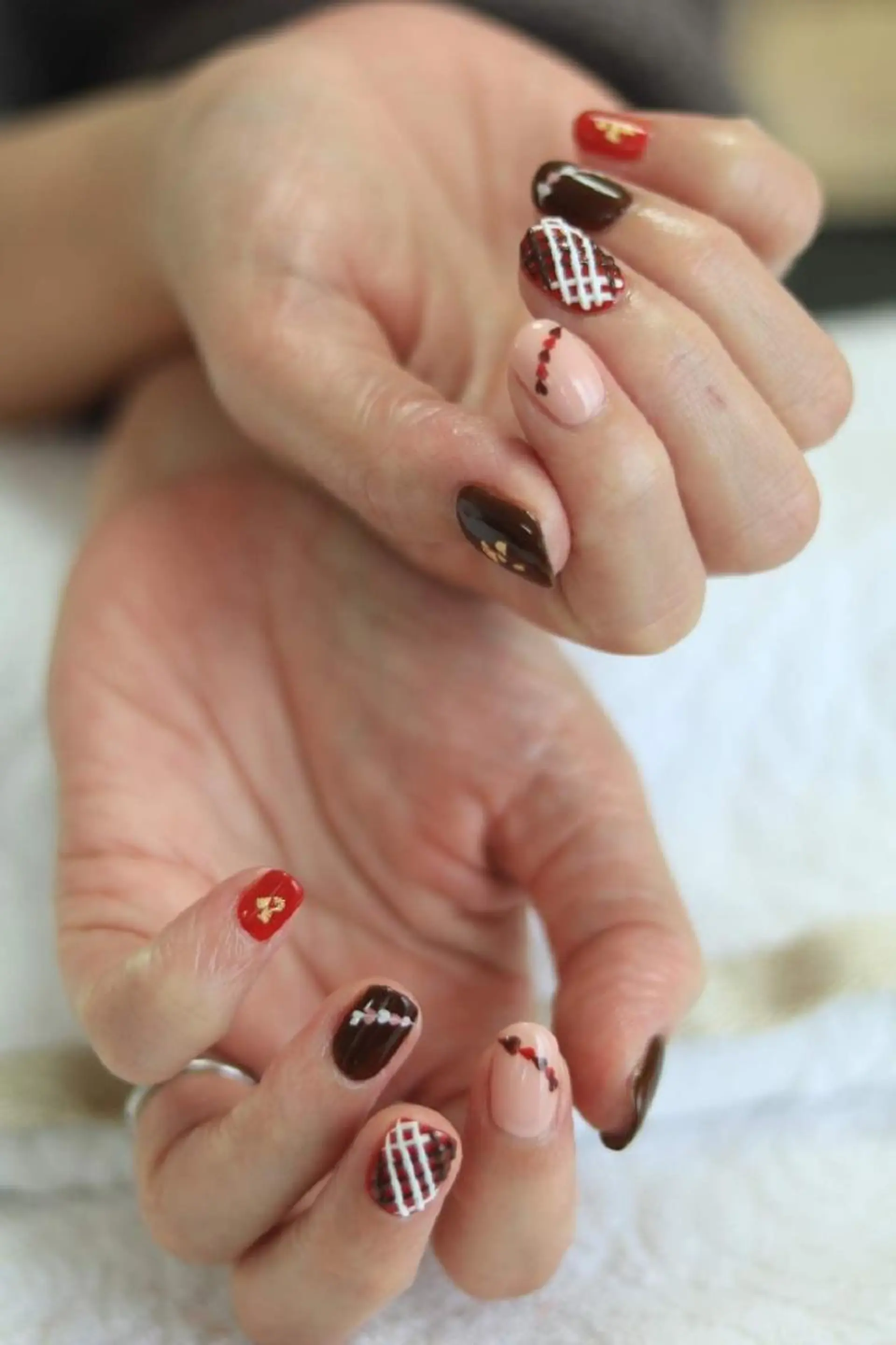 ネイル バレンタイン Nail Atelier B.所属・Nail Atelier B.のネイルデザイン