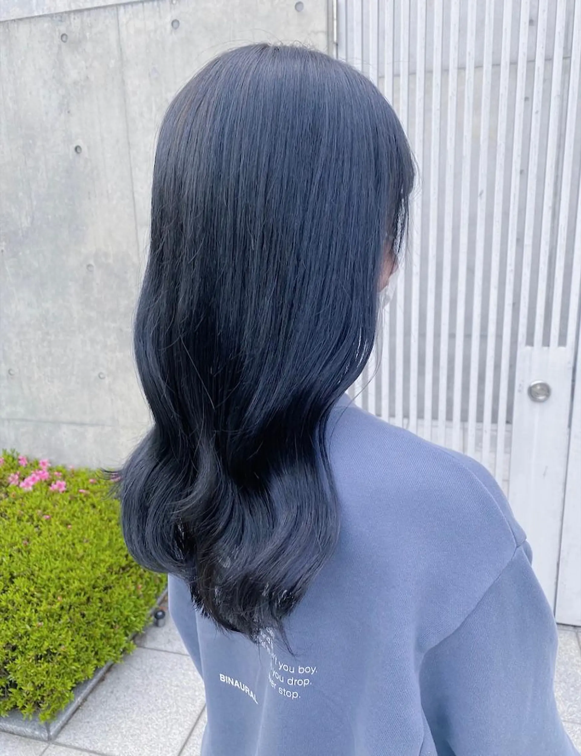 ロング カラー ヘアアレンジ アッシュ アッシュグレー アッシュグレージュ バレイヤージュ ミストバング カット トリートメント ヘアセット 似合わせヘア💎 Ÿutóのヘアスタイル