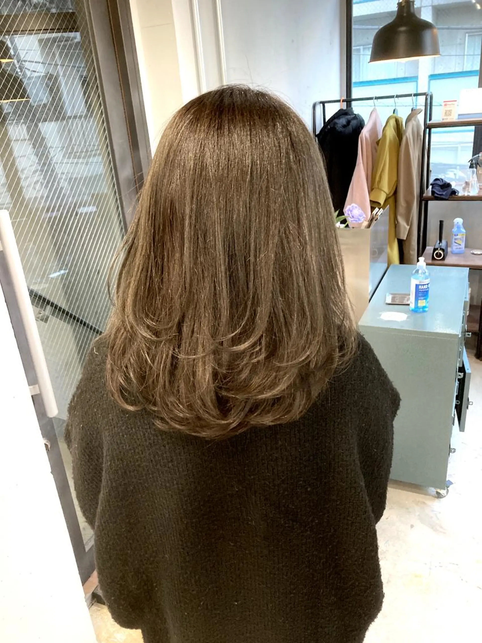 セミロング レイヤーカット カット ヘアカラー トリートメント lok[ロク] 高田馬場のヘアスタイル