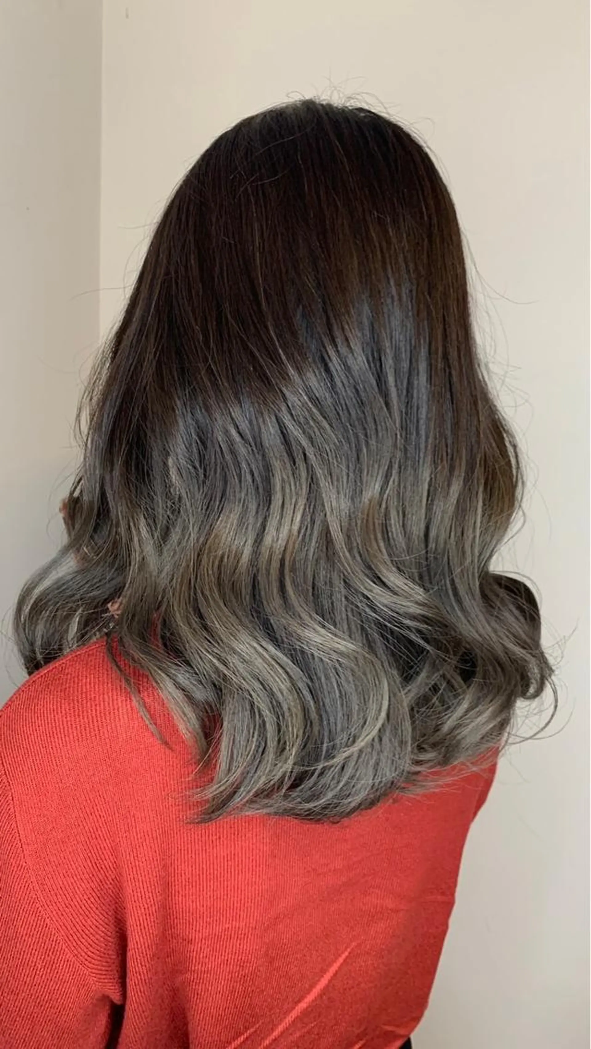 ロング カラー SALOWIN高崎所属・縮毛矯正・髪質改善 鈴木悠太/当日OK✨のヘアスタイル