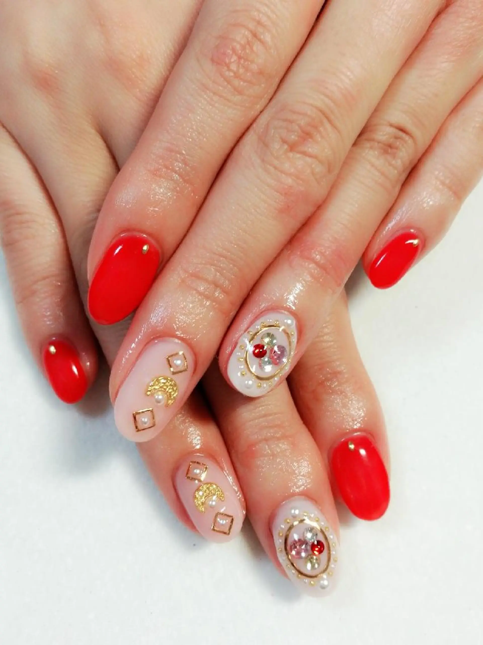 ネイル VIOLUS所属・VIOLUS 関目のネイルデザイン