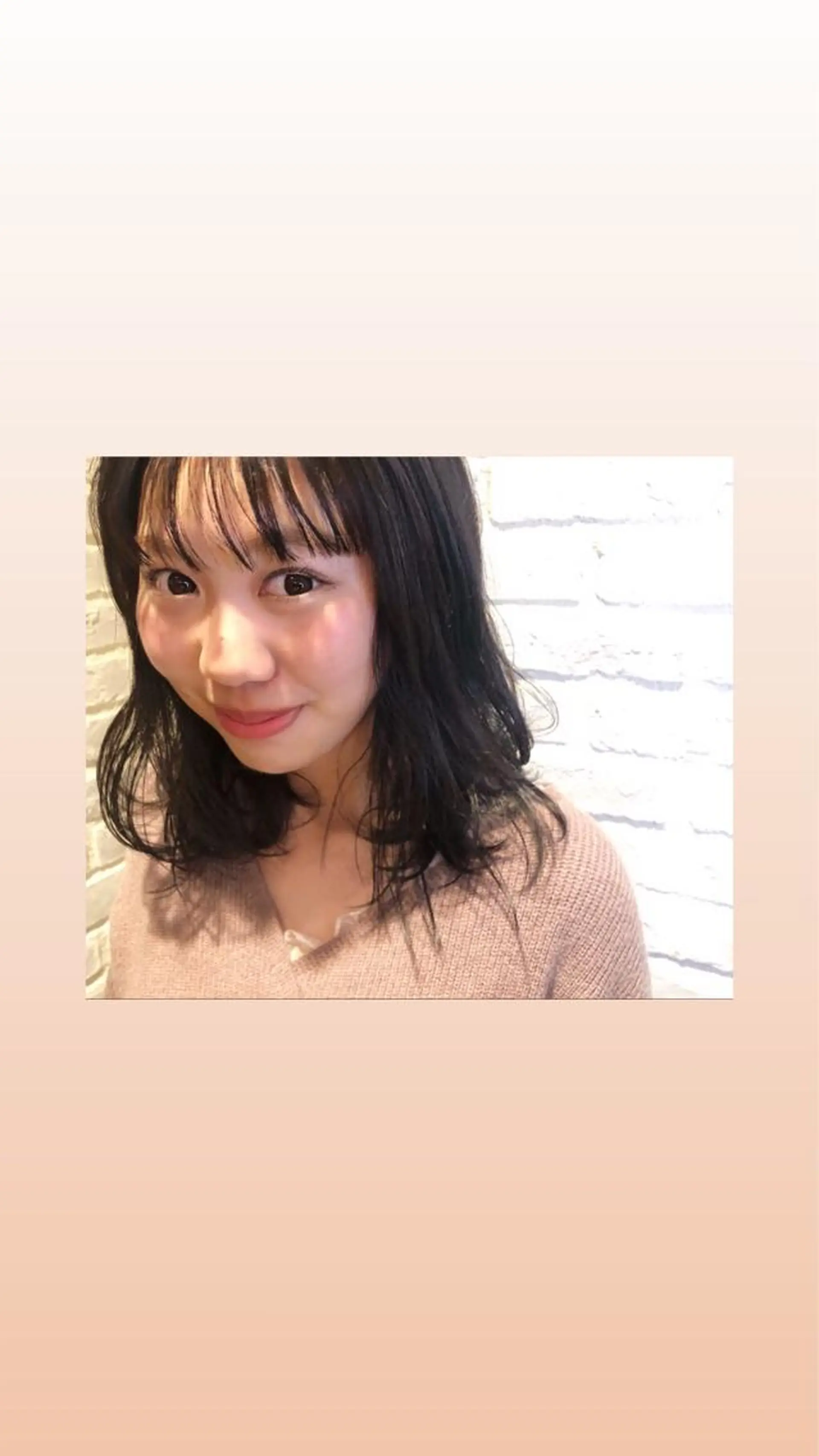 ミディアム カラー パーマ ヘアアレンジ 藤井 菜緒のヘアスタイル