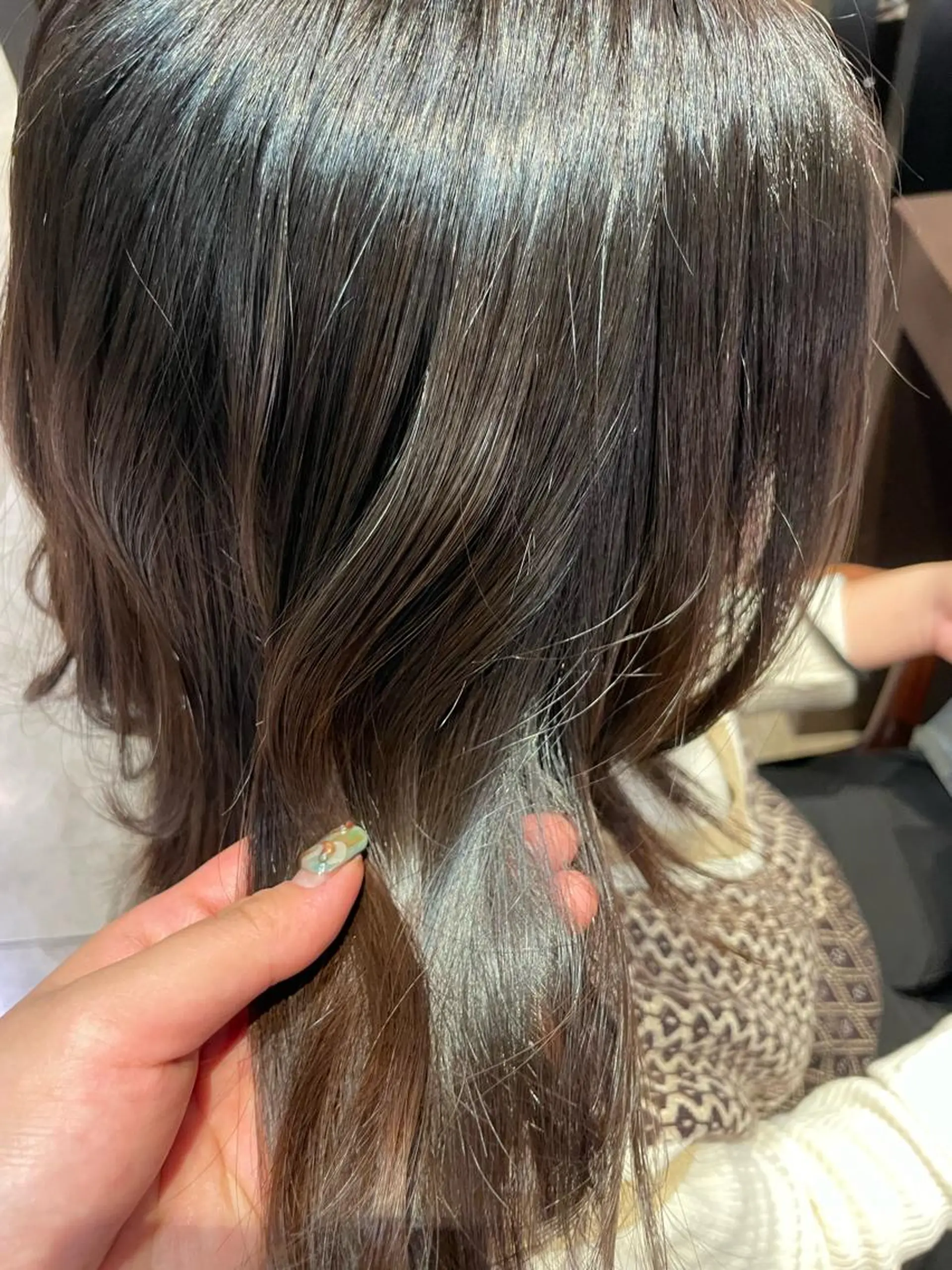 カラー SPICE  AVEDA  salon&spa所属・武井 唯のヘアスタイル