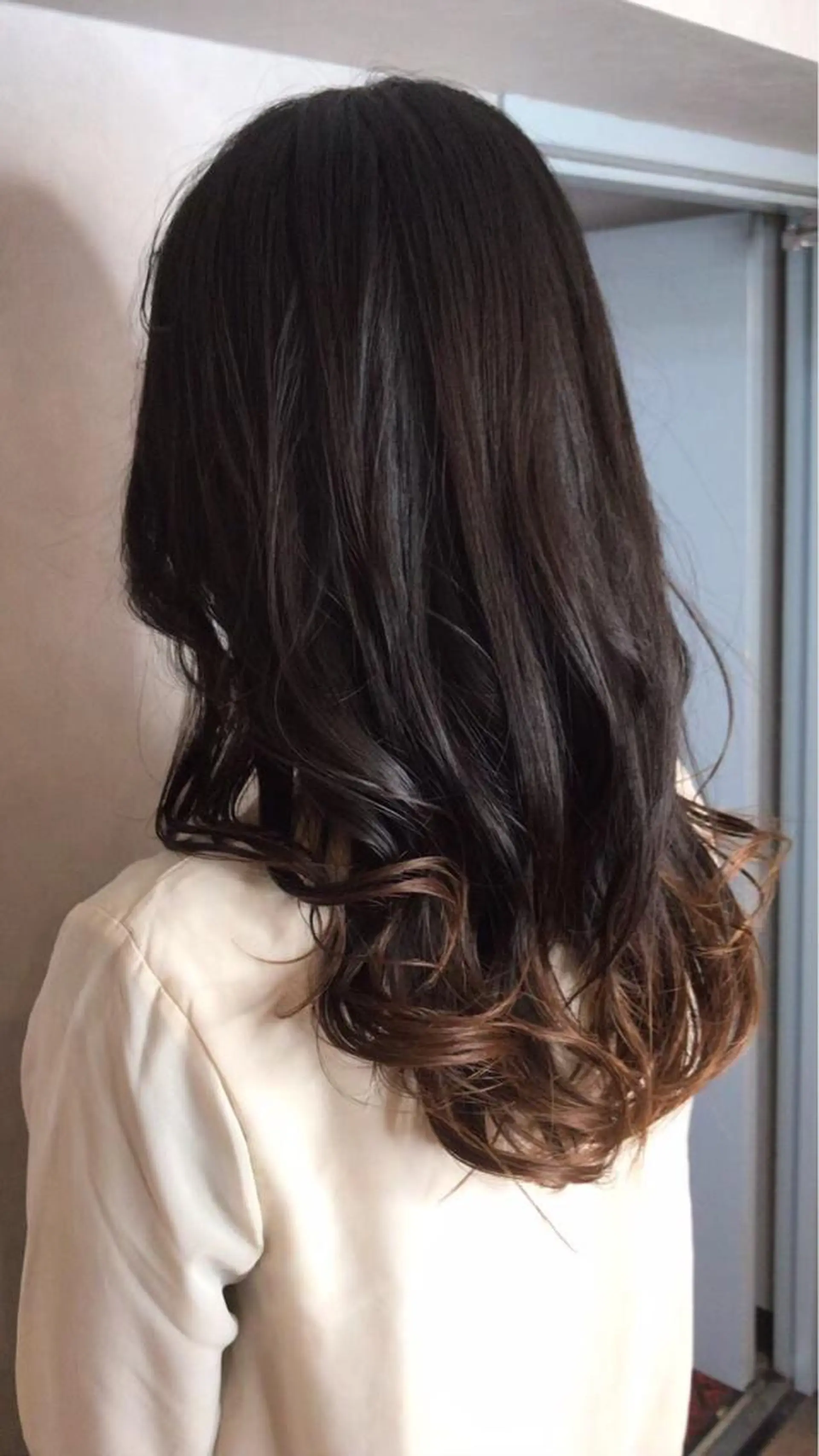 ロング カラー L’atelier BROCANTE （ラトリエ　ブロカント）所属・BROCANTE立川 karasawa.nのヘアスタイル