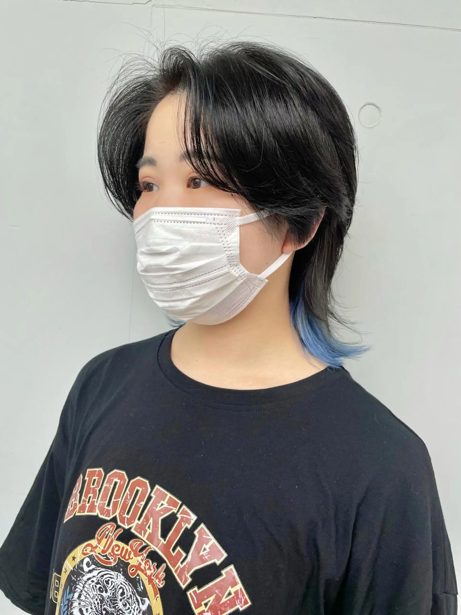 ミディアム カラー アディクシーカラー ブリーチ ブルーカラー ケアブリーチ ダブルカラー カット ヘアカラー トリートメント もにか🌞原宿/渋谷 🌝ブリーチカラーのヘアスタイル