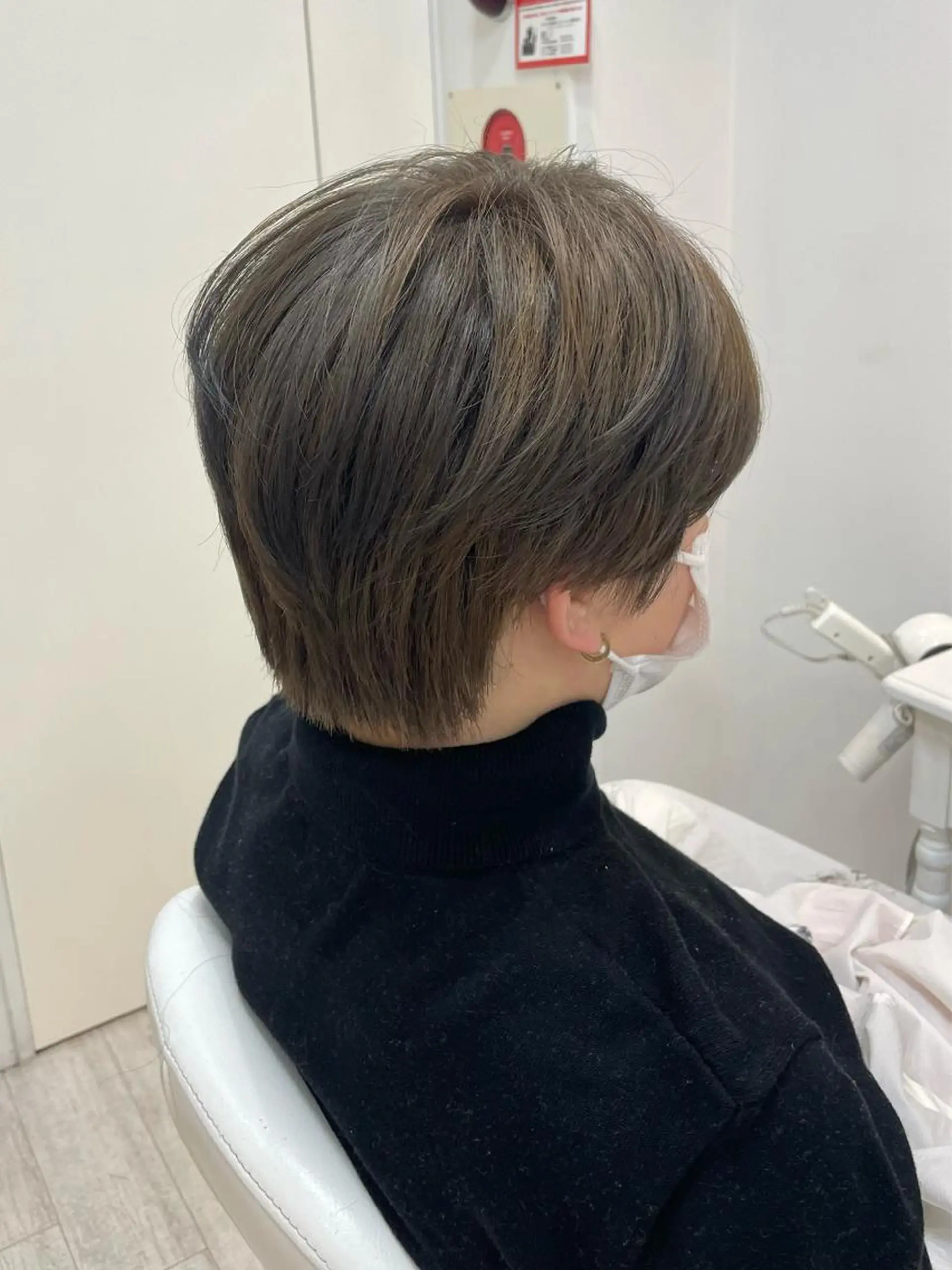 ショート 新籾 尚哉のヘアスタイル