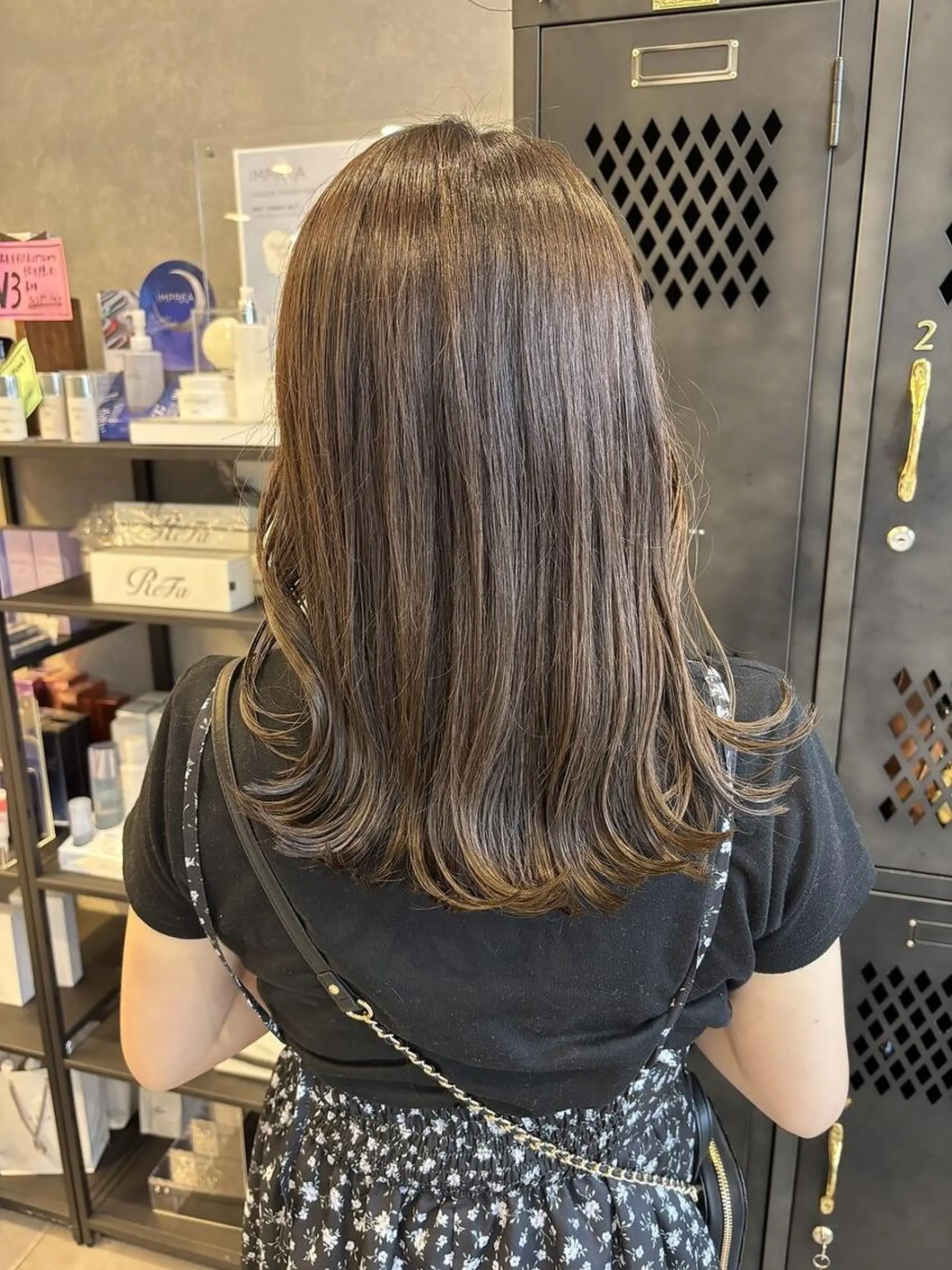 ロング カラー ヘアカラー トリートメント achieve tillのヘアスタイル