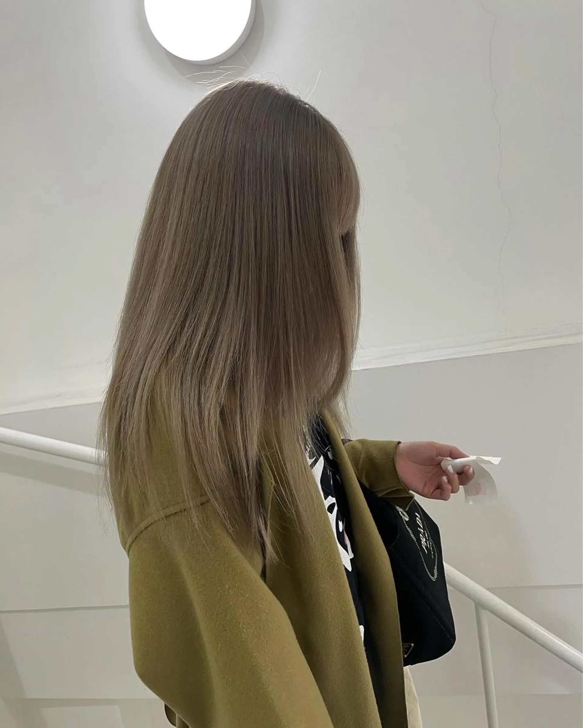 セミロング カラー ヘアカラー Tao所属・藤川 大智のヘアスタイル