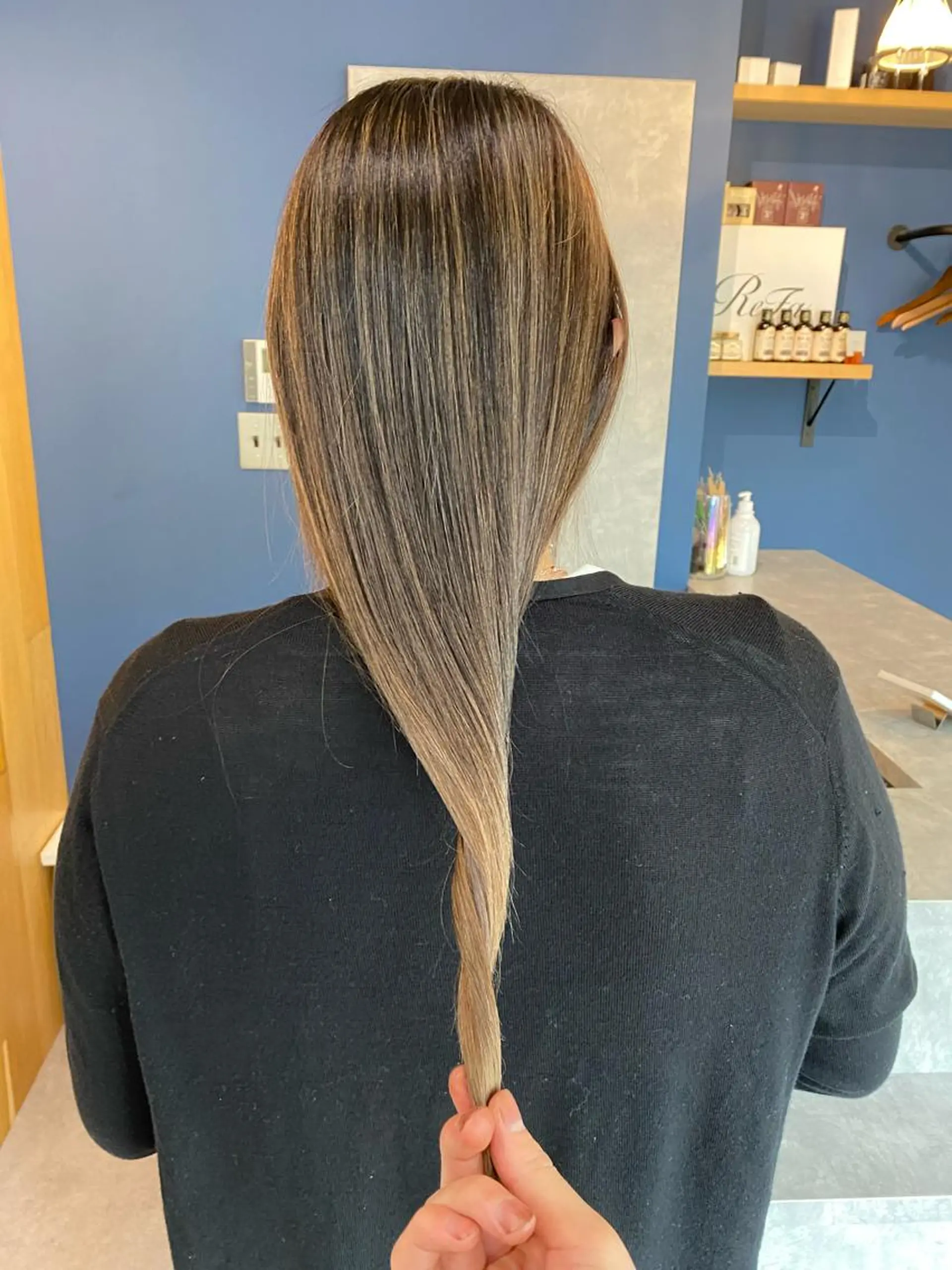 ロング カラー カット ヘアカラー ハイトーン/ボブ/ レイヤー💫カイセイのヘアスタイル