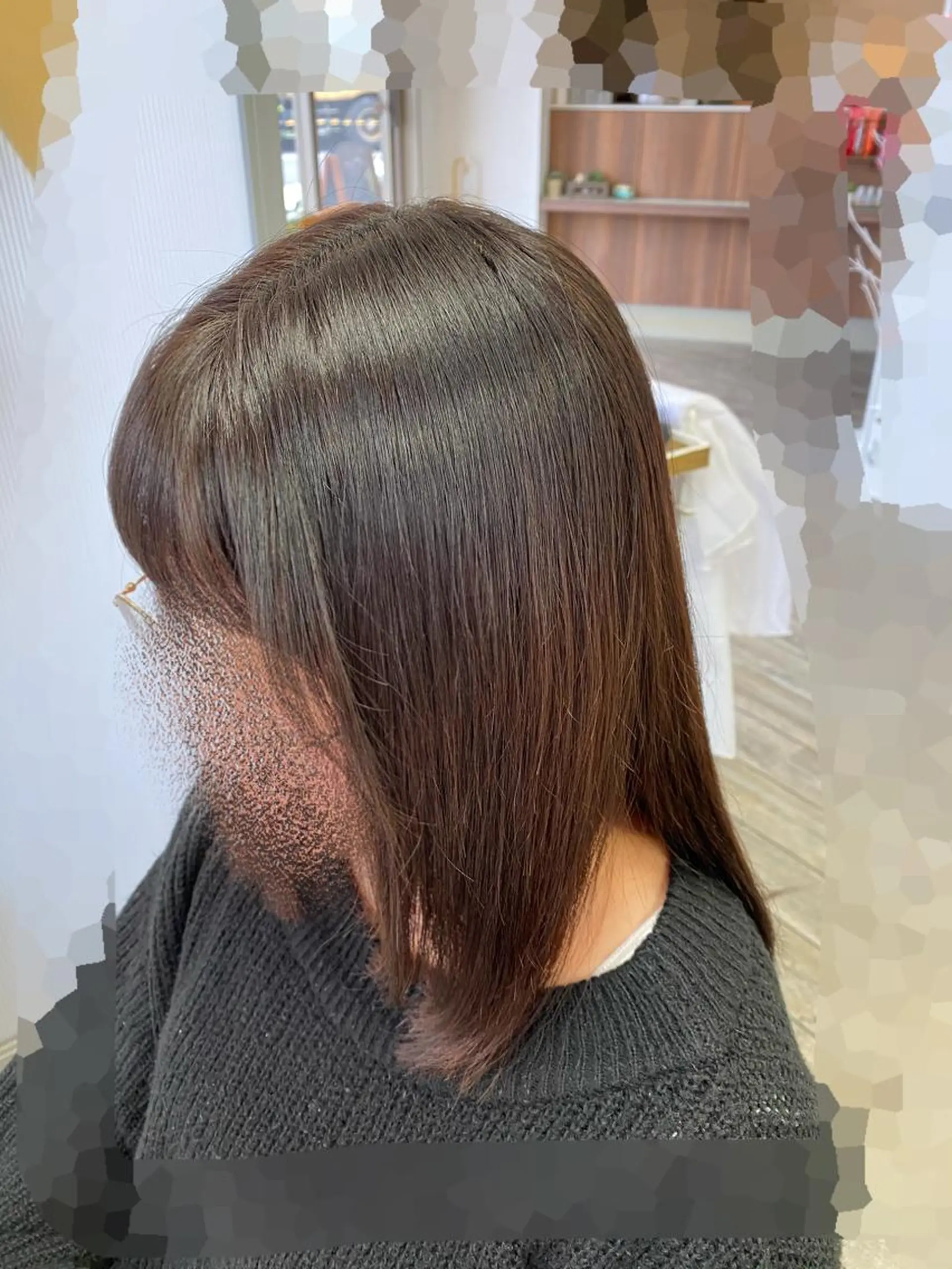 ミディアム レイヤーカット ローレイヤー Aloa登戸所属・武田 学のヘアスタイル