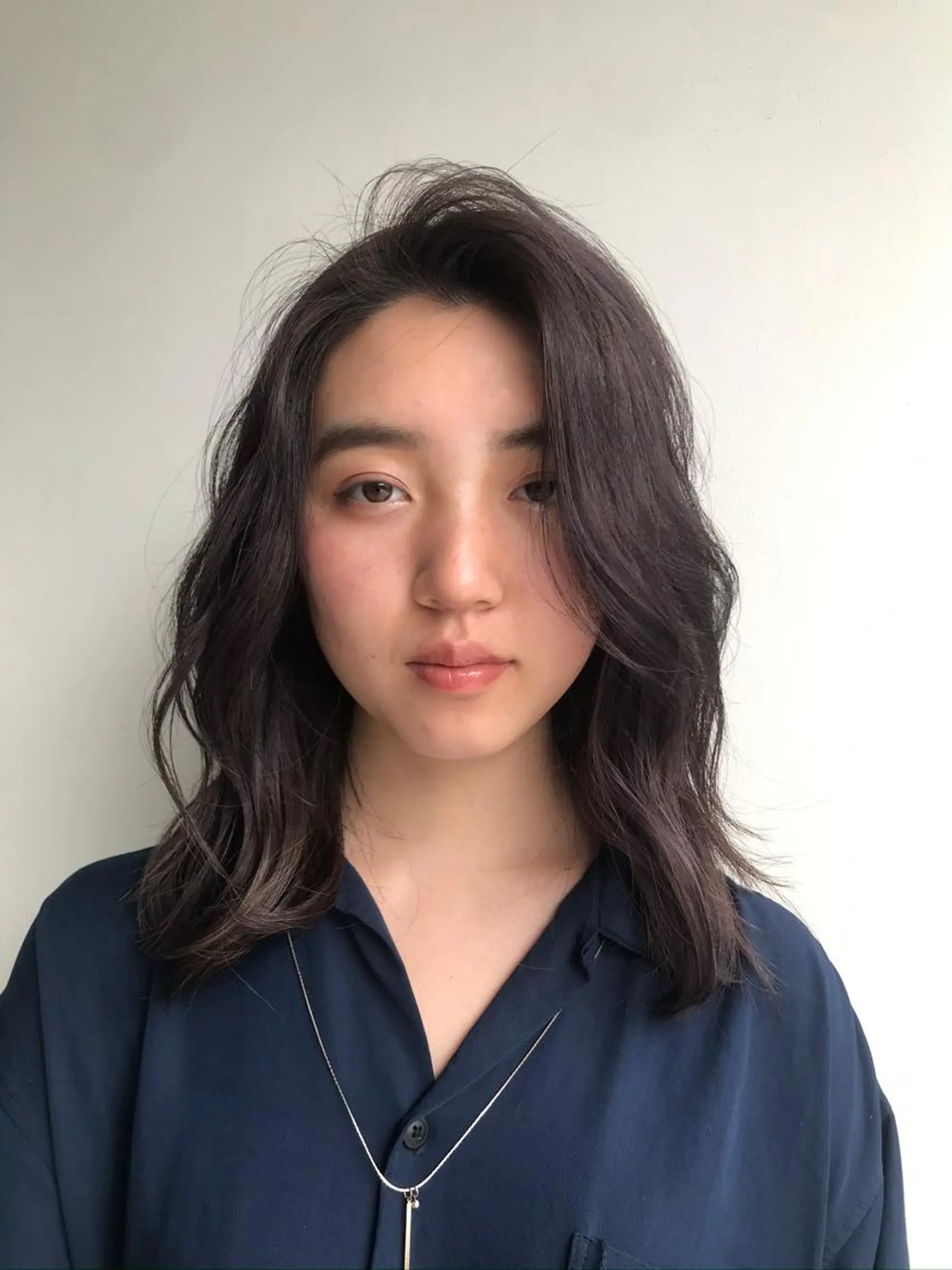 セミロング les baladins du miroir所属・🍃YURI 🍃のヘアスタイル