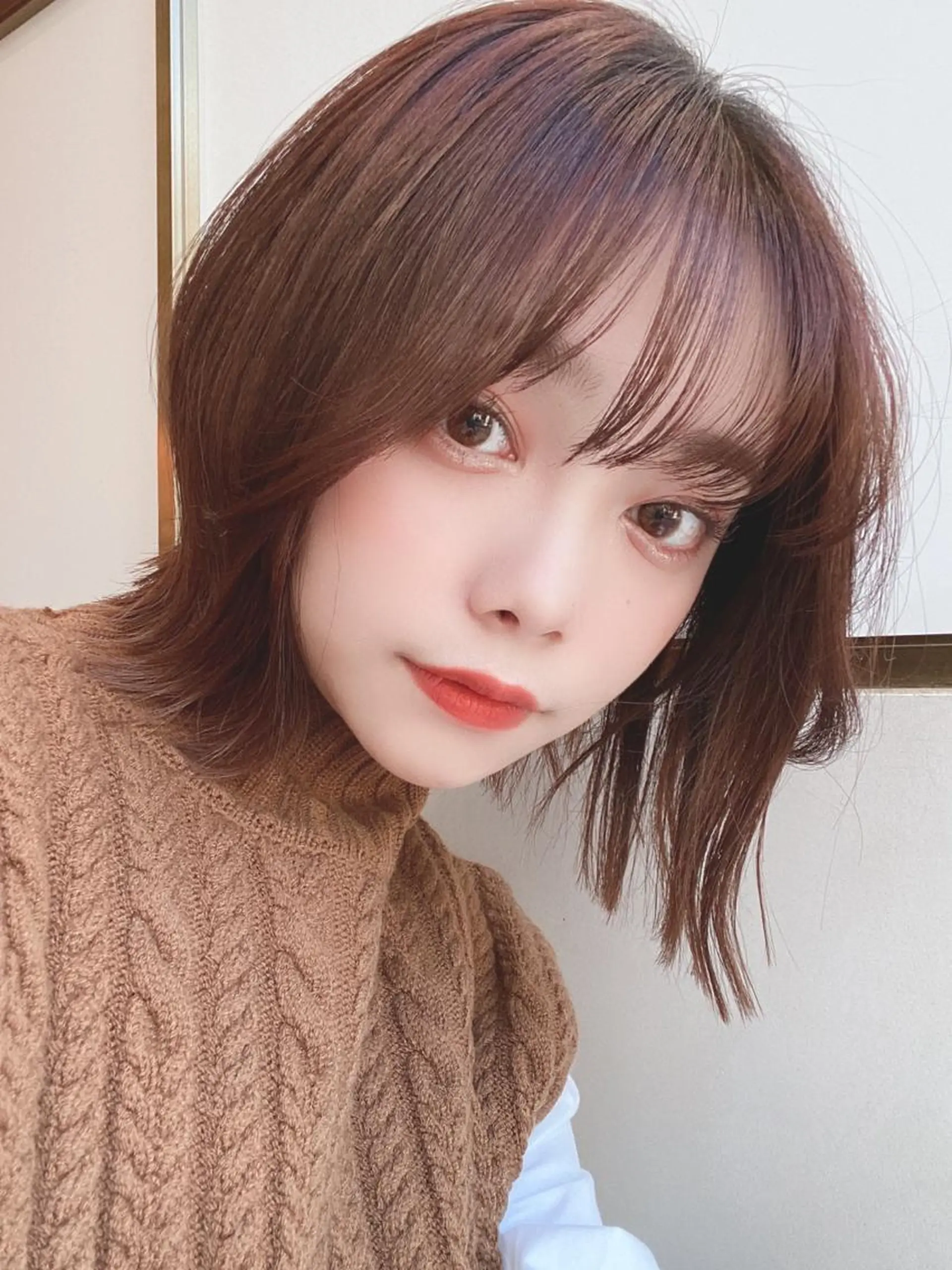 ミディアム 韓国くびれレイヤー 🇰🇷はづきのヘアスタイル