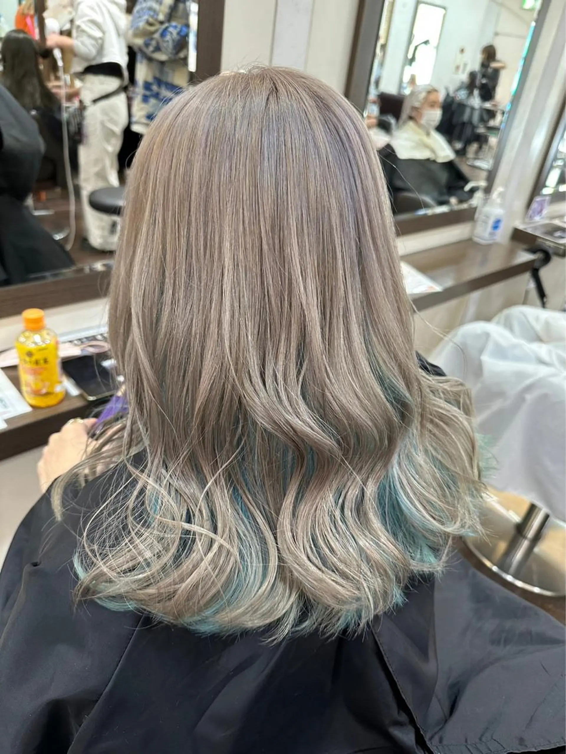 セミロング カラー ブリーチ ケアブリーチ 透明感カラー デザインカラー ダブルカラー メンズ特化/マツエク AYAKA🌙のヘアスタイル