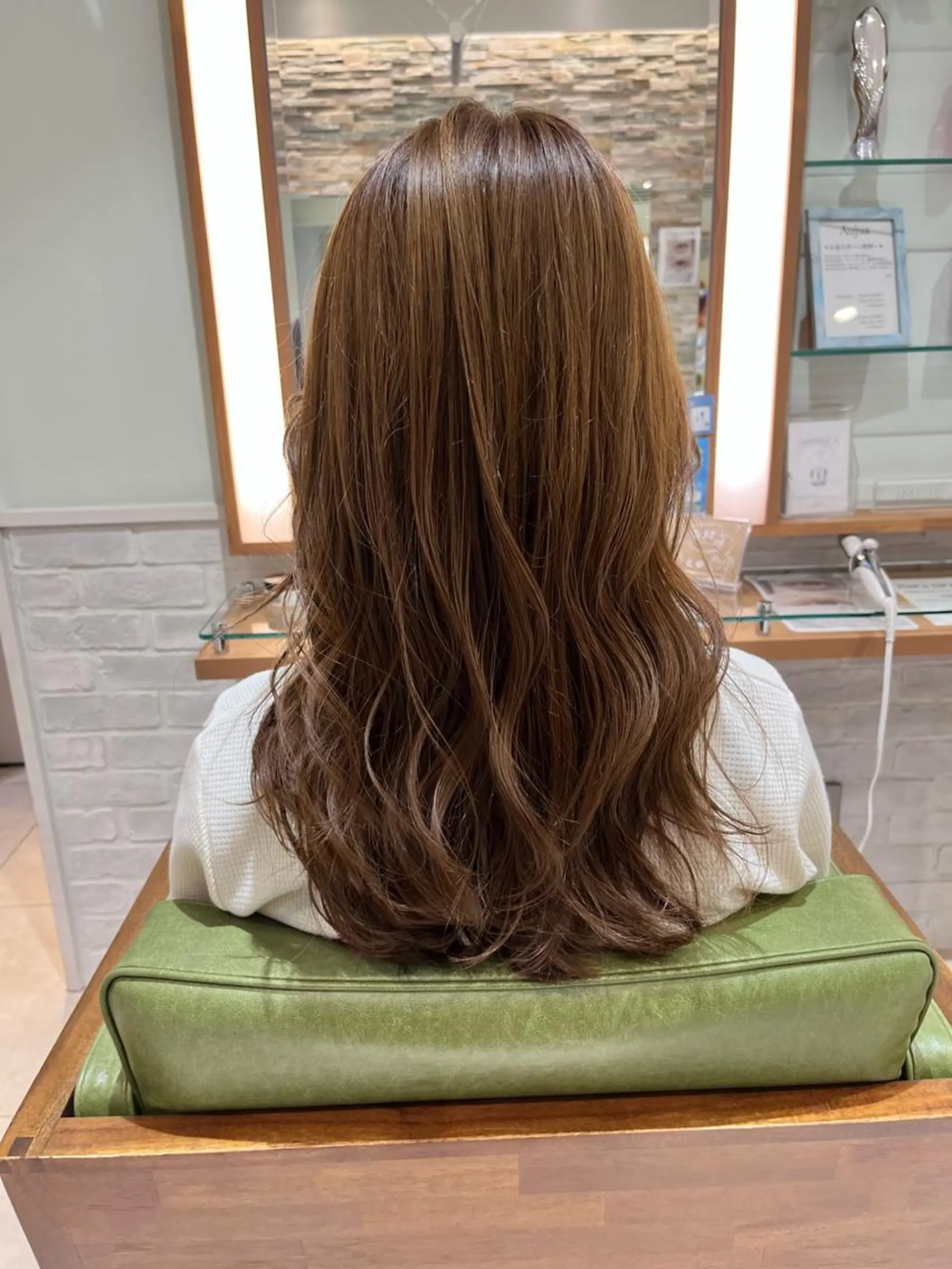 セミロング カラー オリーブカラー 高橋友里亜 /フリーランスのヘアスタイル