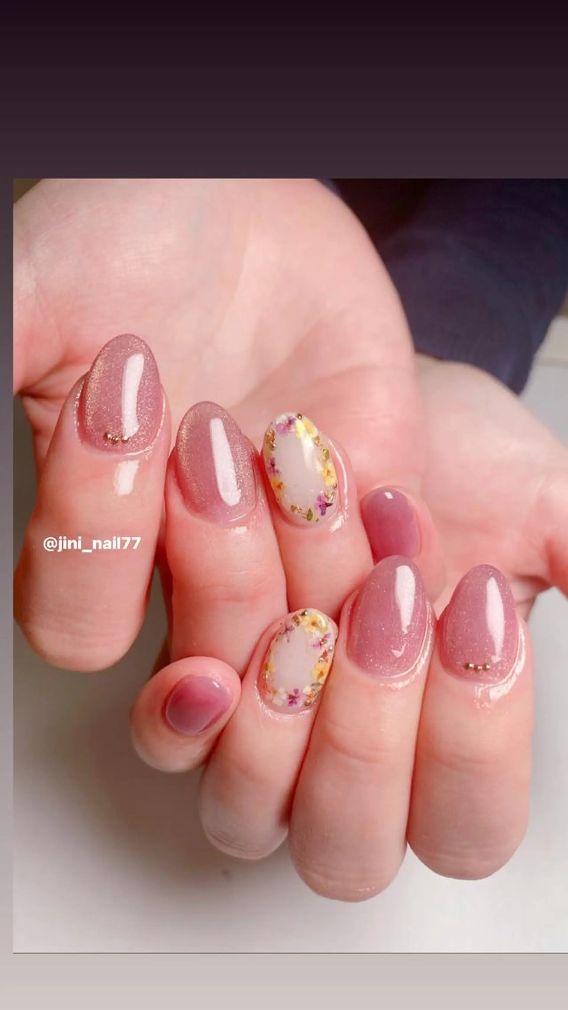 ネイル ハンドネイル JINI NAIL所属・ジニ ネイルのネイルデザイン