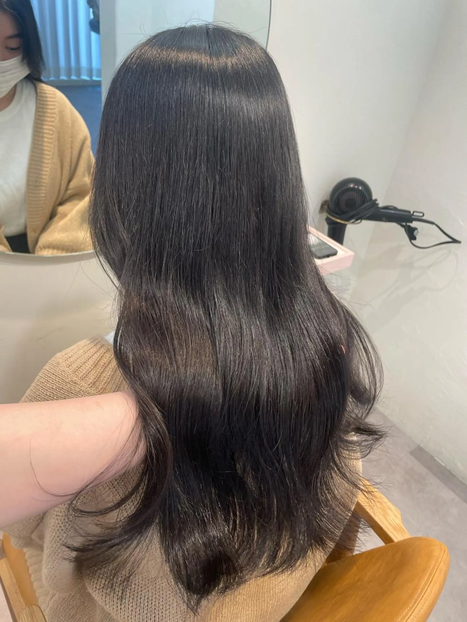 カラー ヘアカラー トリートメント 若月 あやかのヘアスタイル