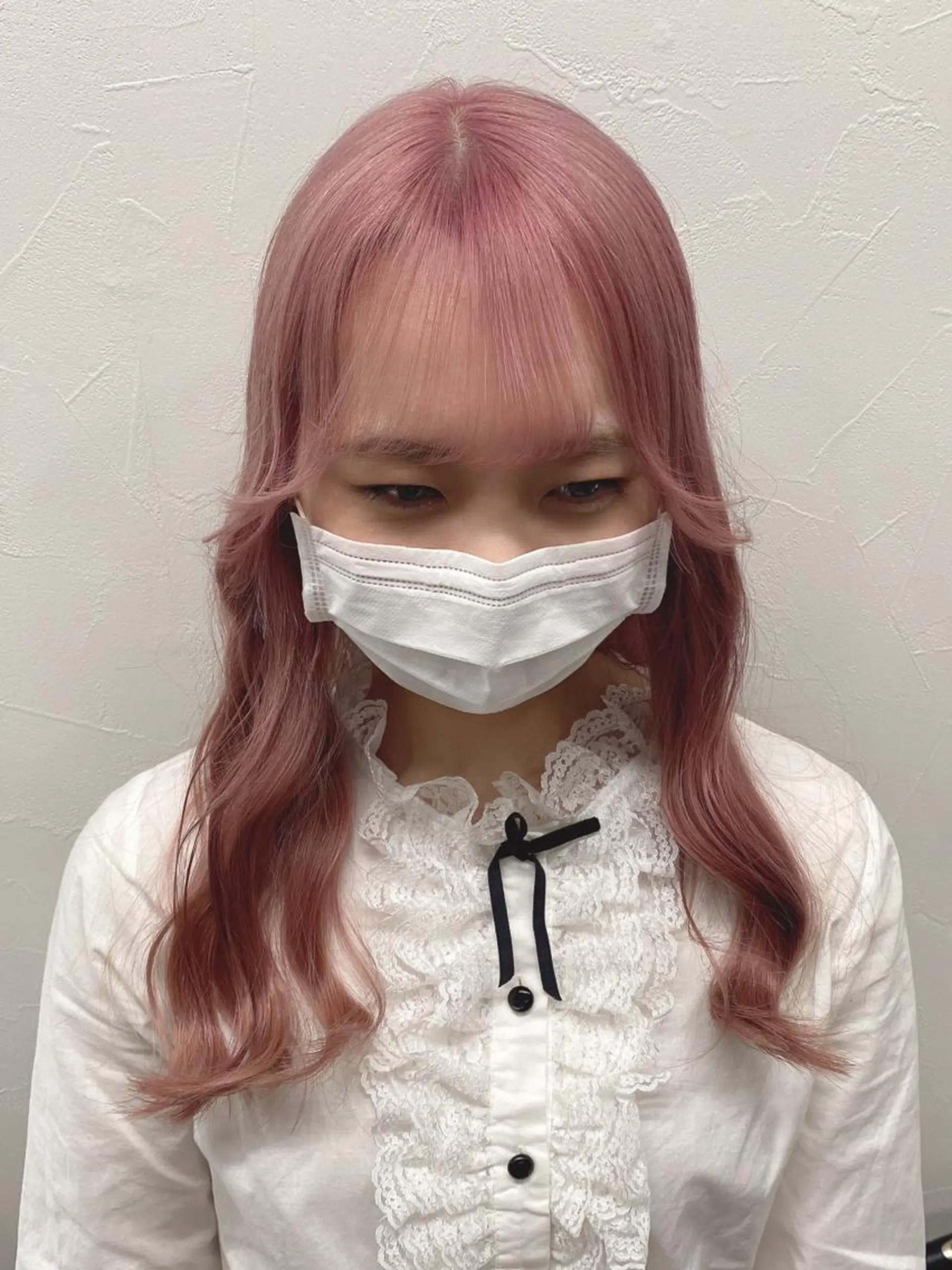 ロング カラー 韓国ヘア特化💍 tiam💍ブリーチのヘアスタイル