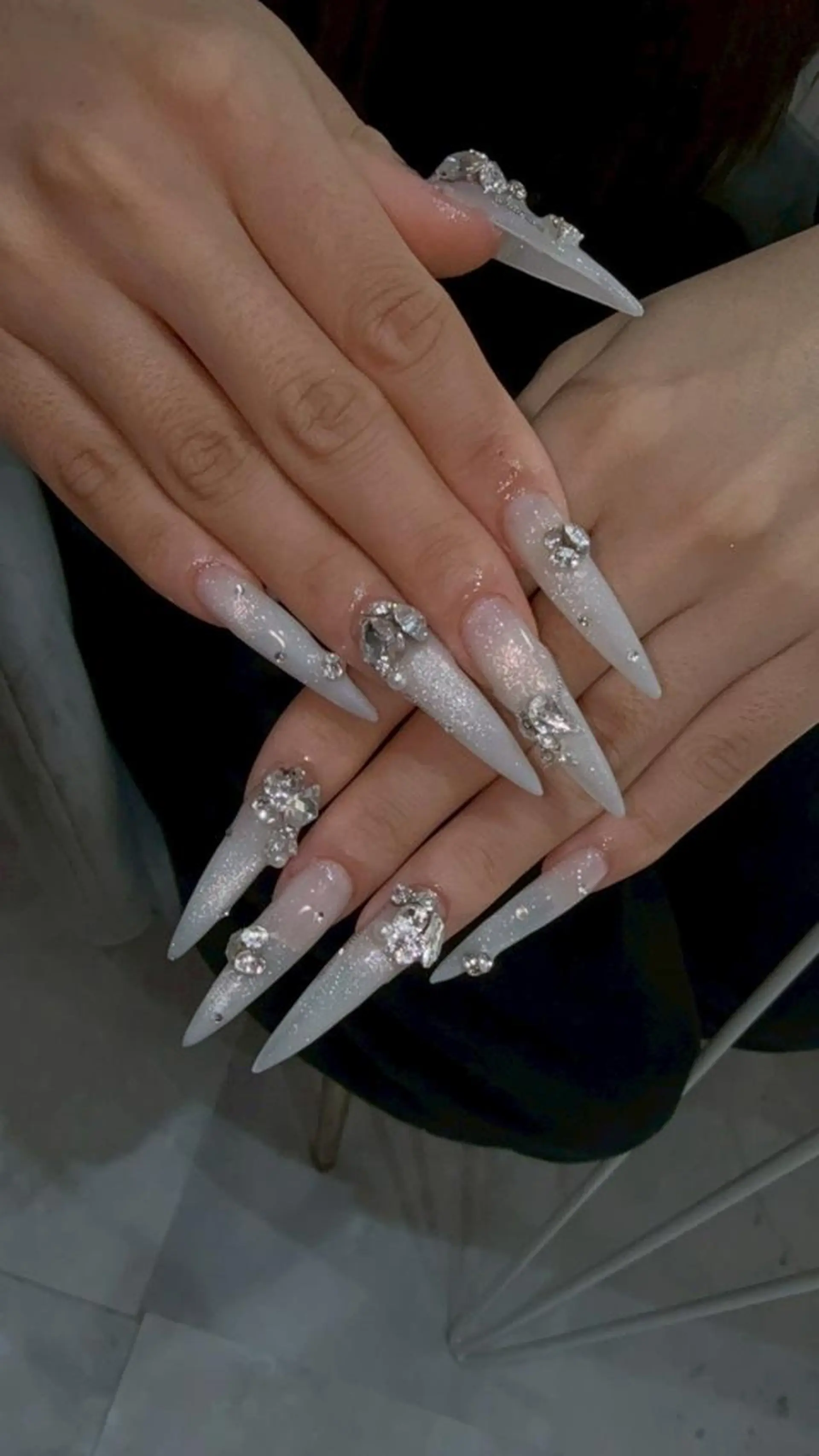 ネイル ハンドネイル -ému- k.oのネイルデザイン