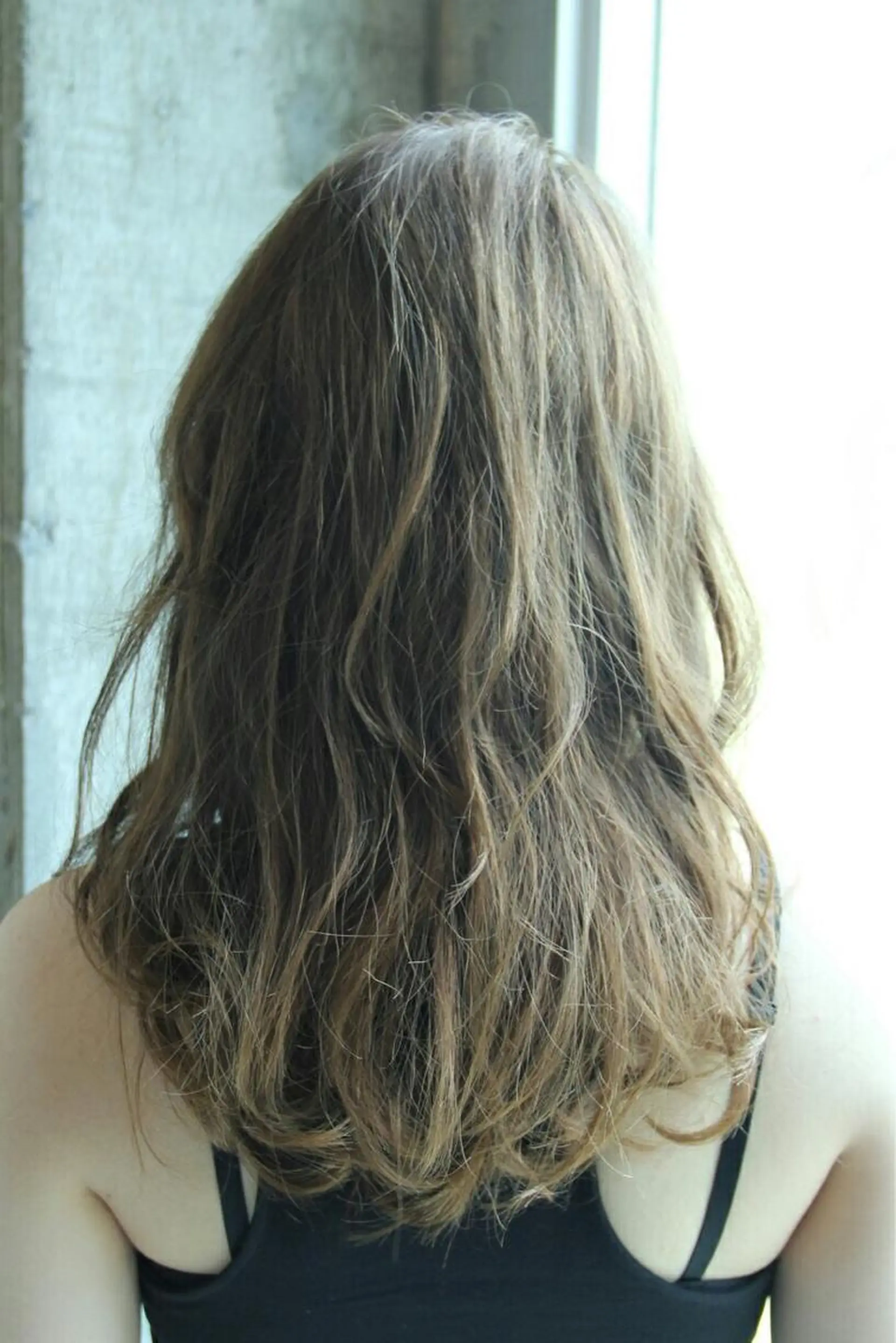 セミロング カラー 菊池 貢平のヘアスタイル