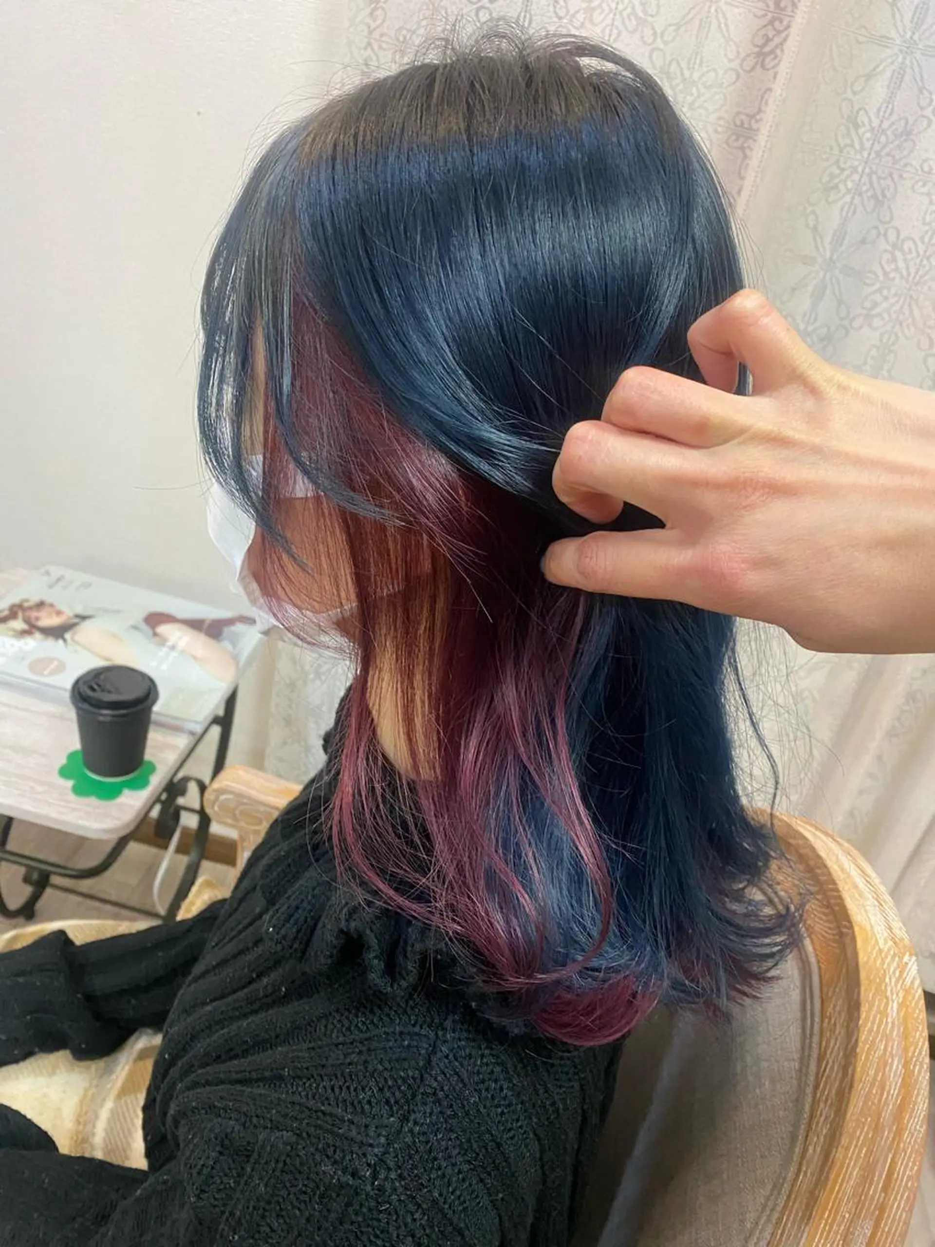 セミロング カラー ブルーカラー ネイビーカラー ピンクカラー ヘアカラー トリートメント 是枝 さくらのヘアスタイル