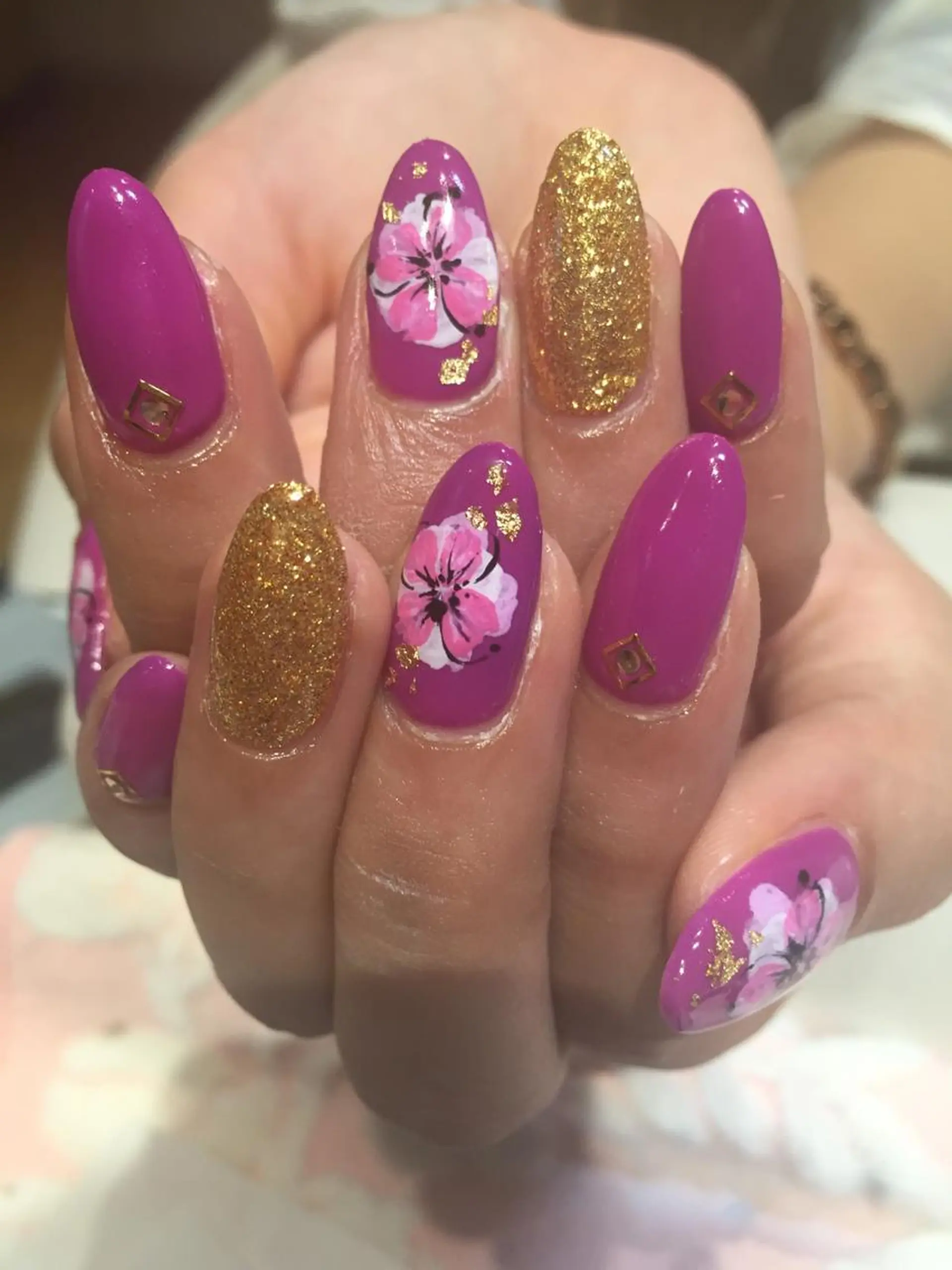 ネイル Nest 三田のマツエク・マツパデザイン