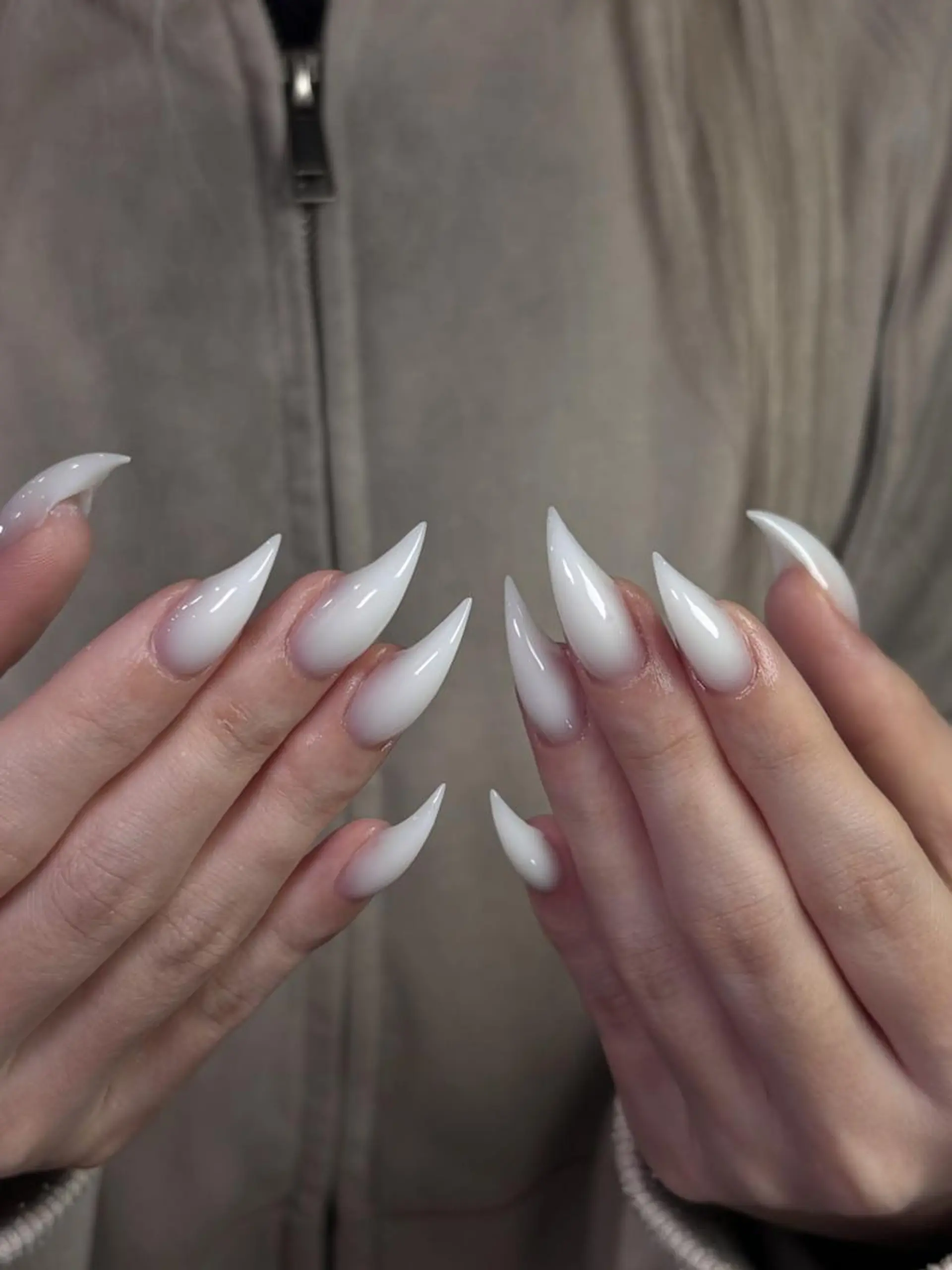 ネイル ハンドネイル Dark Honey karinのネイルデザイン