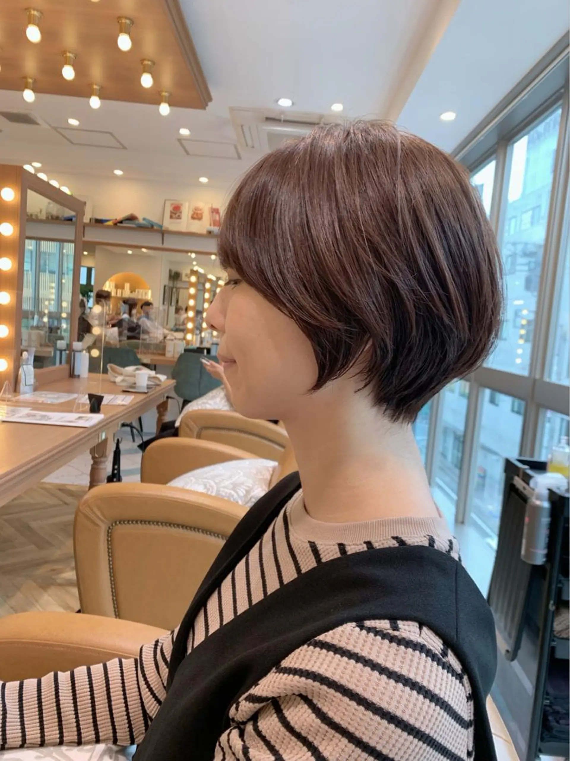 ショート カット ヘアカラー トリートメント ヘアセット ショート/縮毛矯正 紺野紘三のヘアスタイル