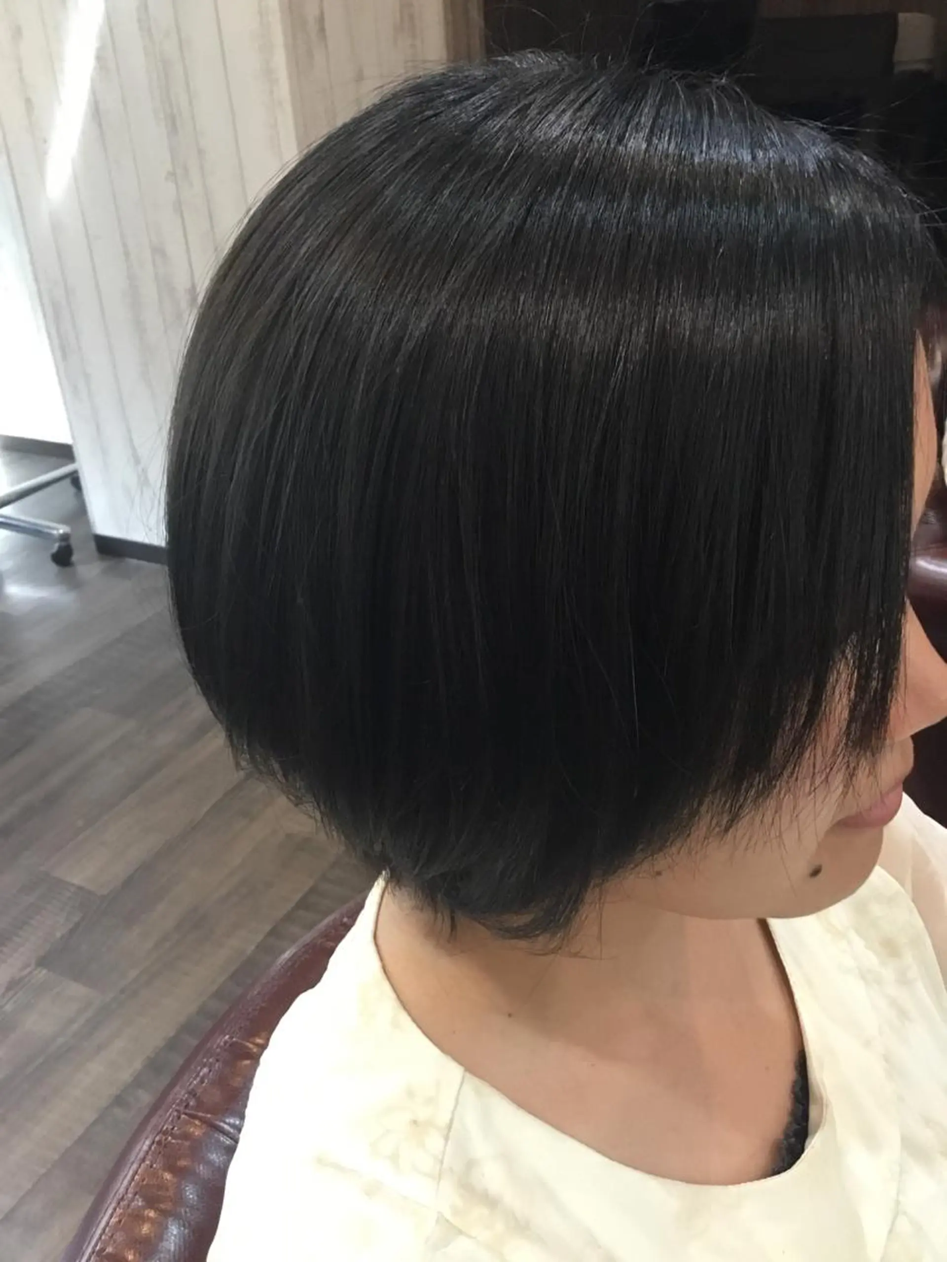 ショート カラー パーマ 金崎 新吾のヘアスタイル