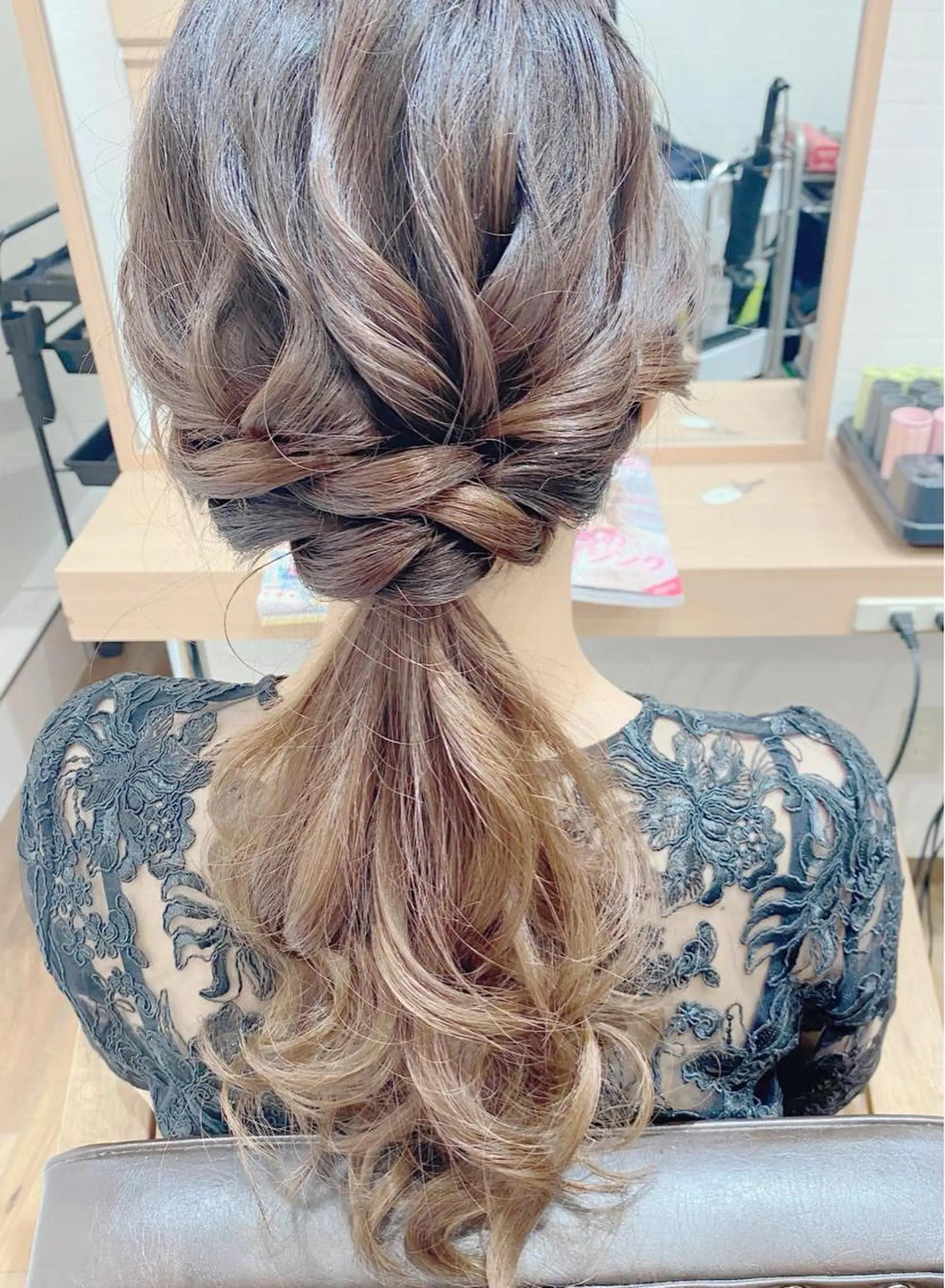 ヘアアレンジ ヘアセット GRANLUSSO 〜グランルッソ駅前店所属・木口 嘉美のヘアスタイル