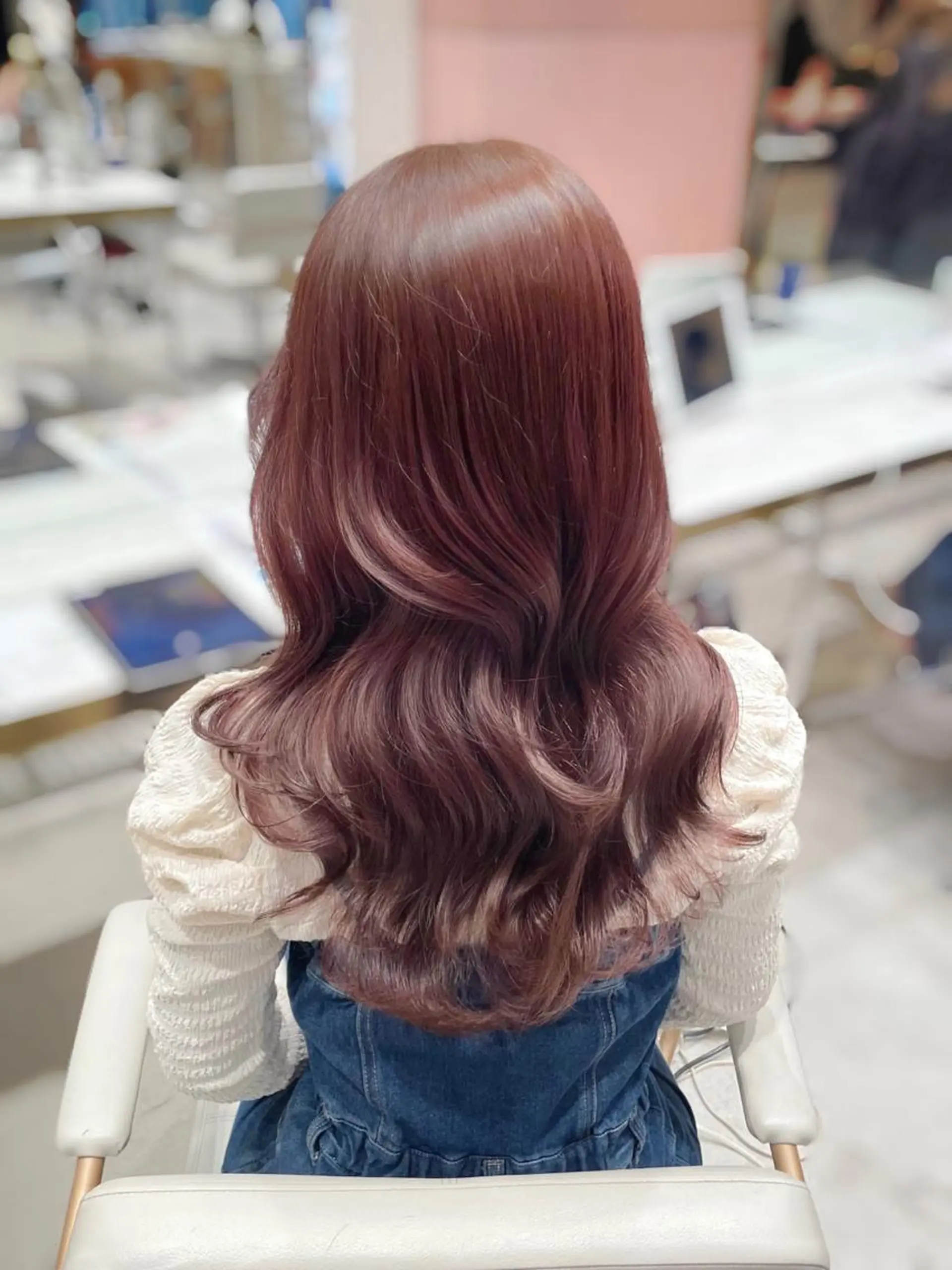 セミロング カラー ヘアアレンジ Toiro所属・🤎小顔レイヤー /ベージュ🤎友香のヘアスタイル