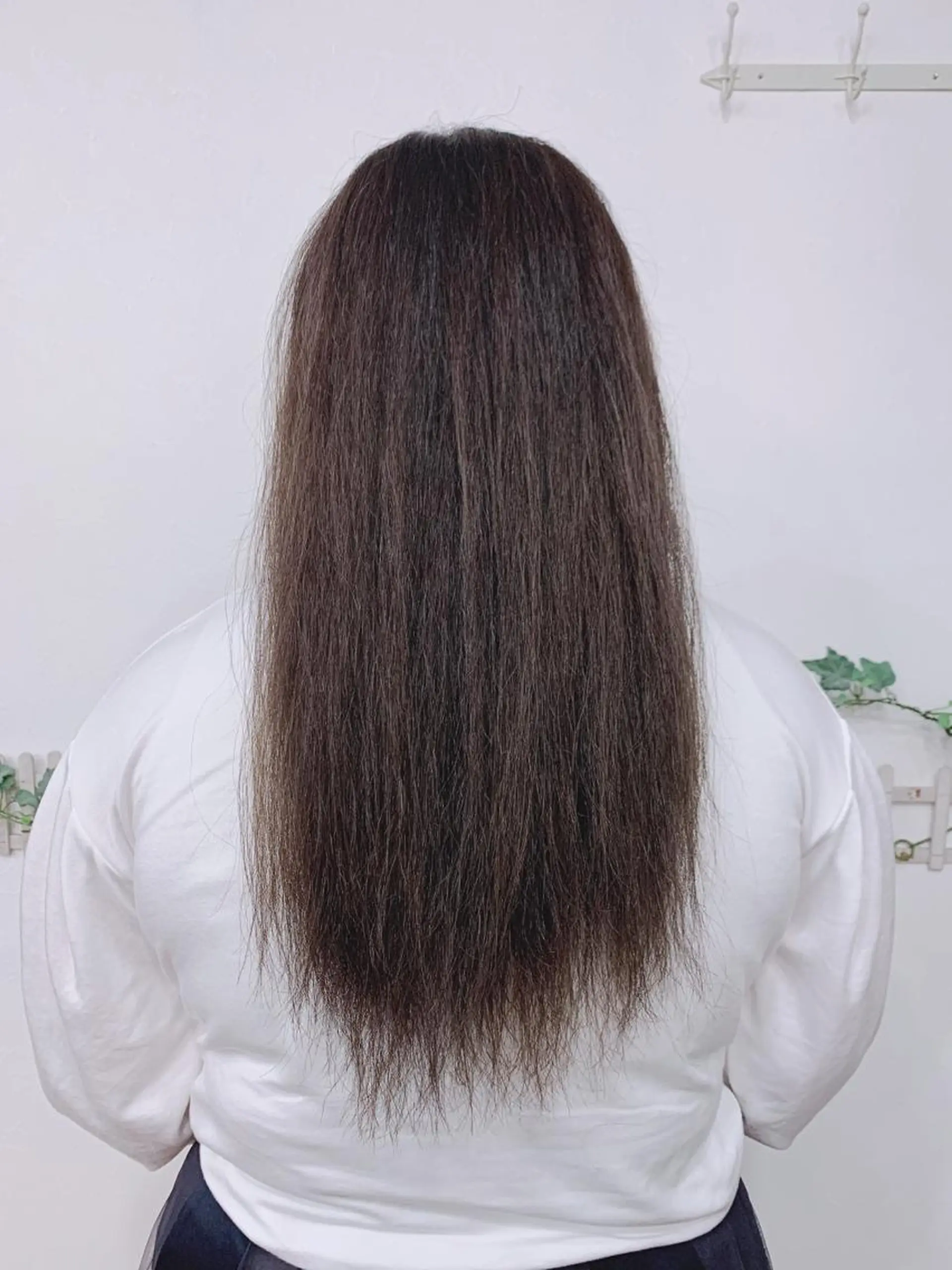 ロング カラー 安藤 まどかのヘアスタイル