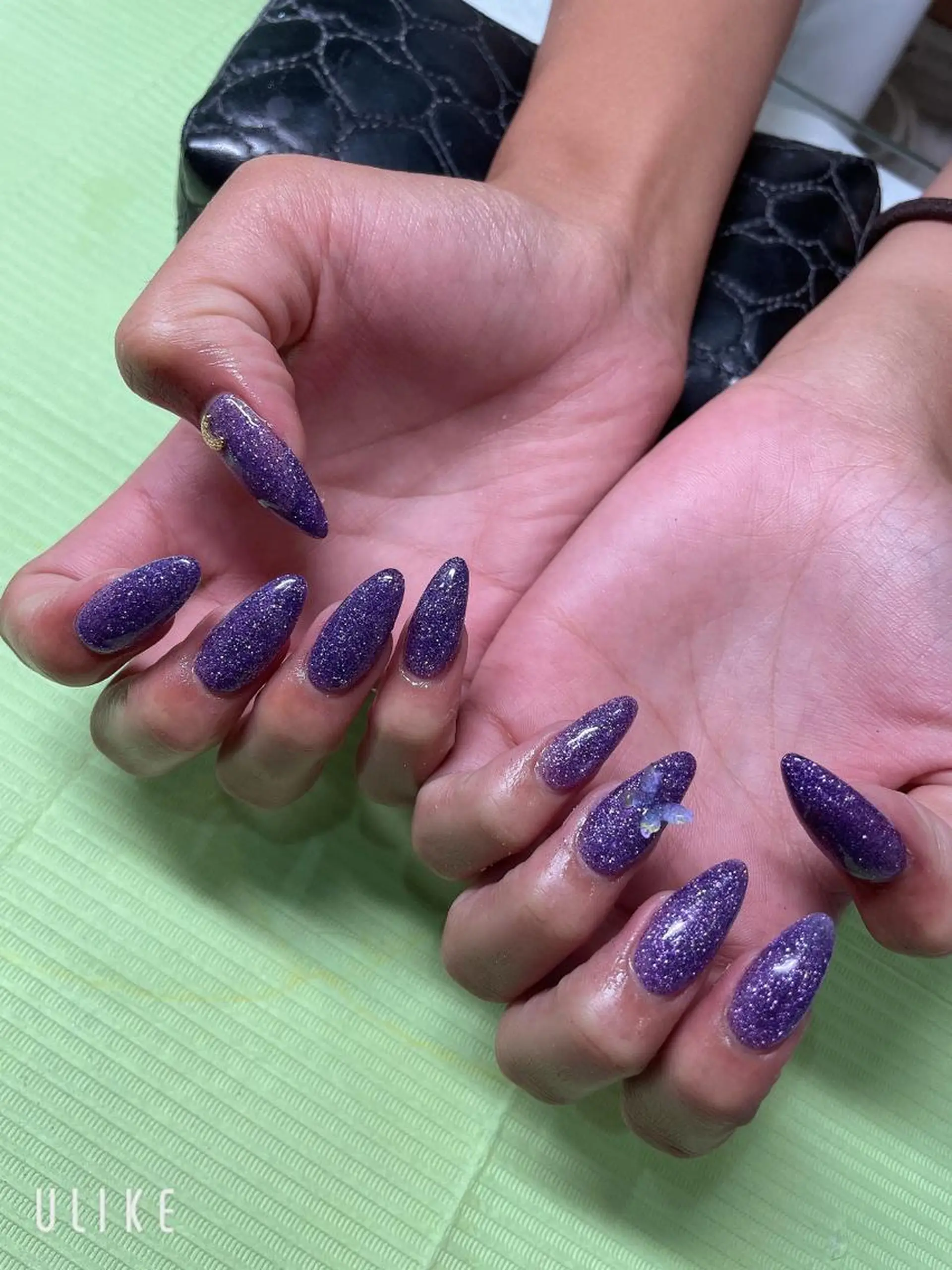 ミディアム ネイル ハンドネイル 《LB》ラブリエ Nail&eyeのマツエク・マツパデザイン