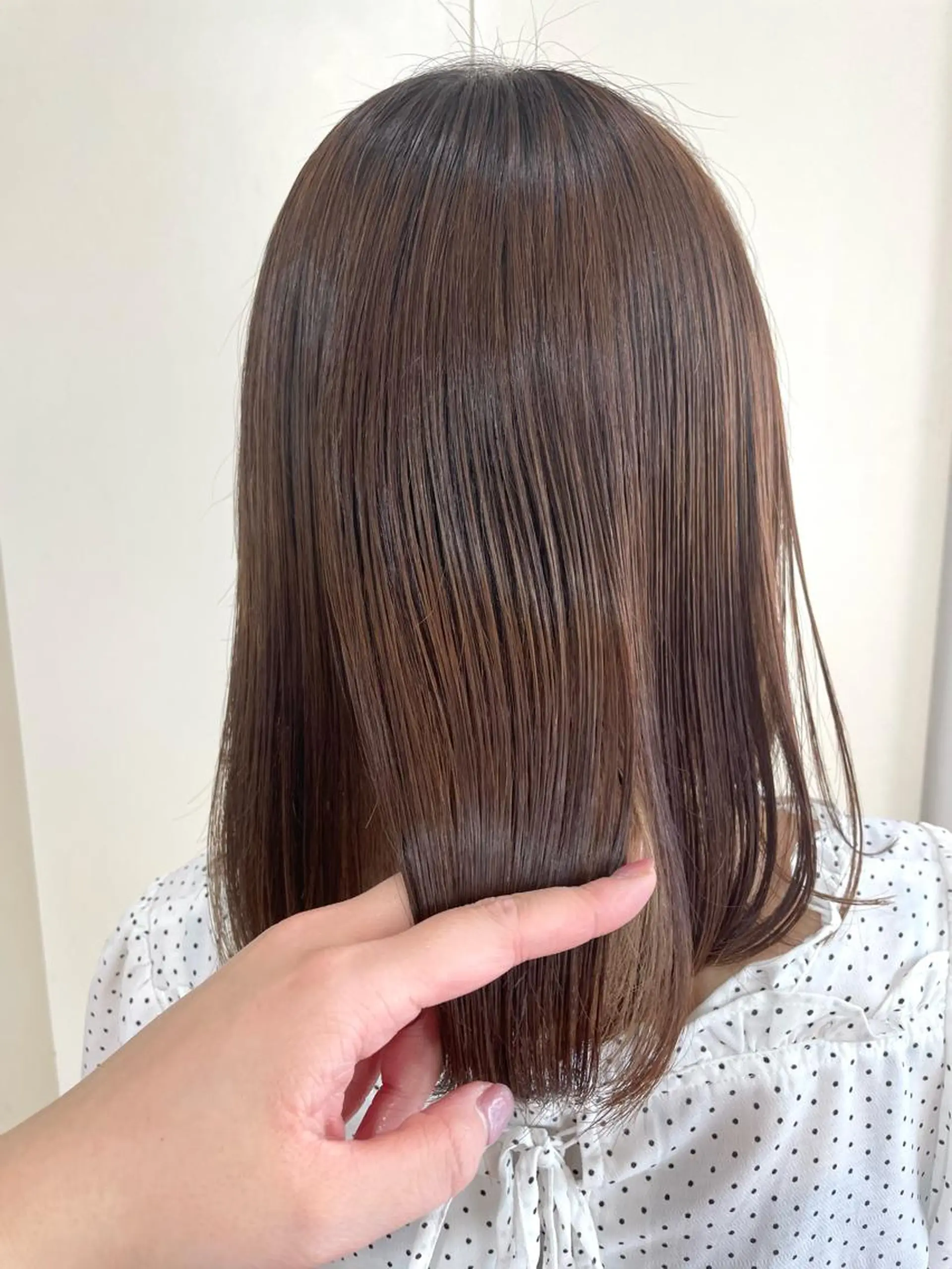 ミディアム カット 縮毛矯正 トリートメント 🦋透明感 艶カラー Rie🦋のヘアスタイル