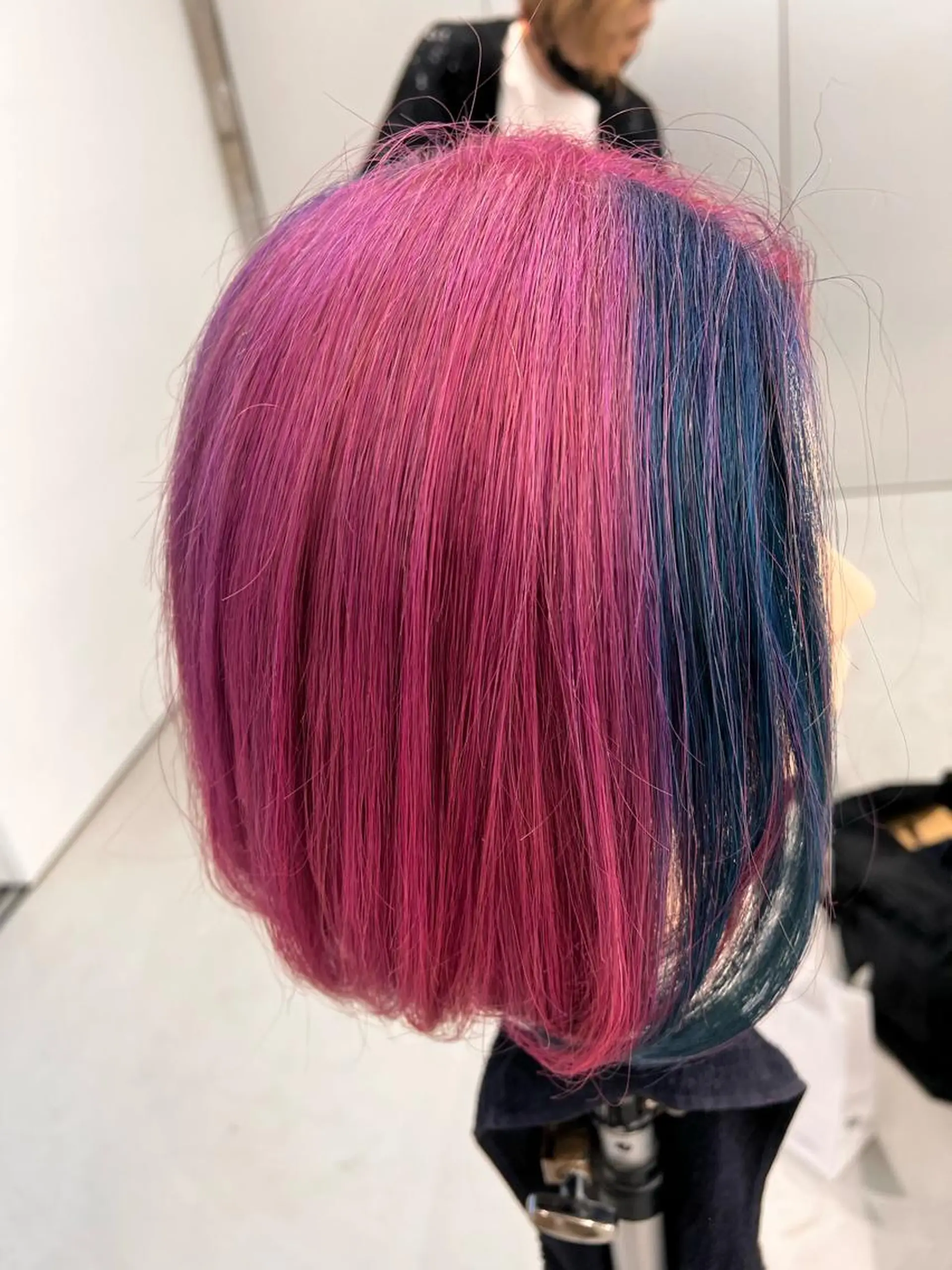 ミディアム カラー パーマ ヘアアレンジ メンズ キッズ ネイル マツエク・マツパ アイブロウ ヘアカラー 堀井 凌平のヘアスタイル