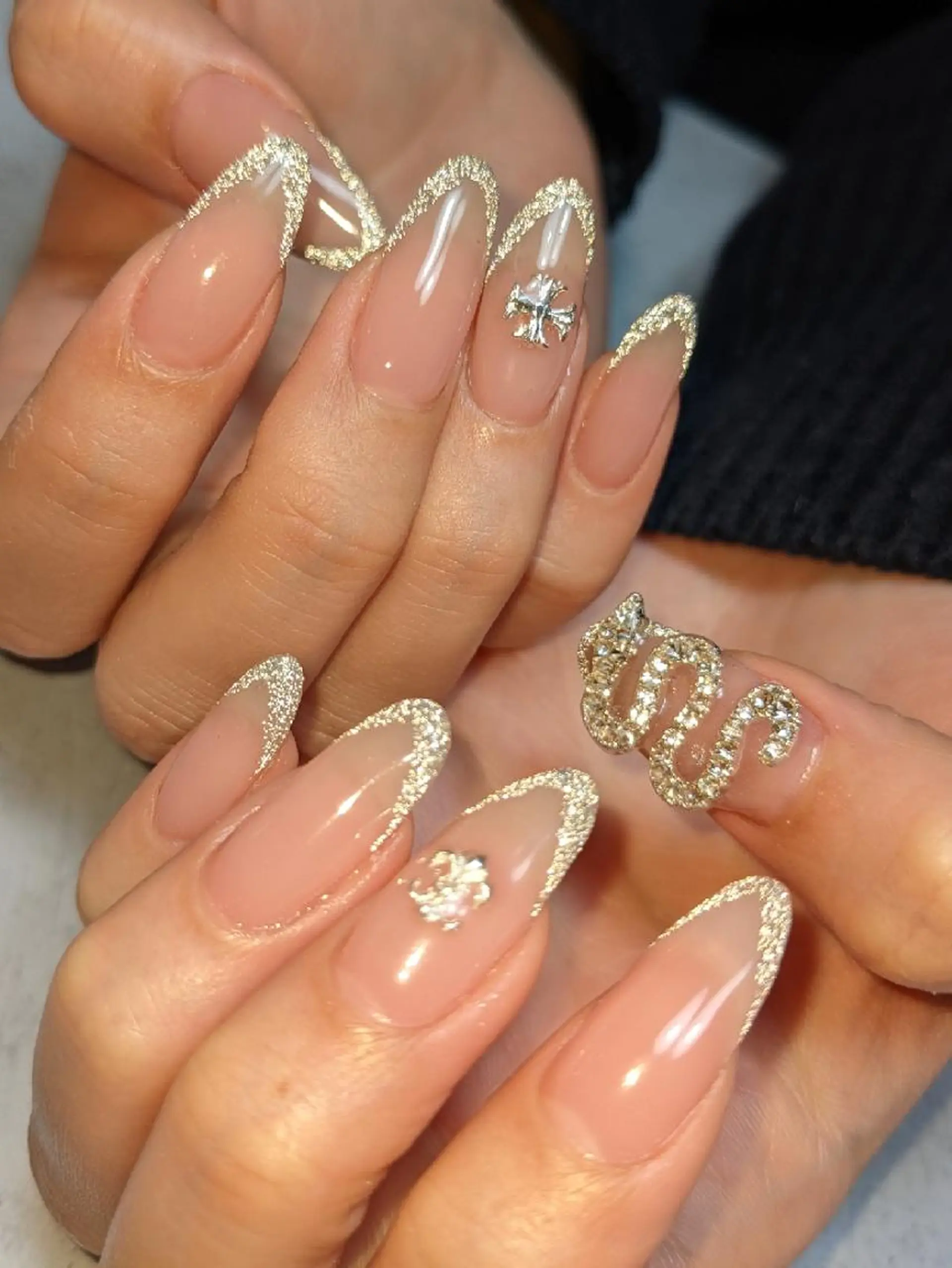 ネイル フラッシュネイル ハンドネイル Nail SIRANGANAのネイルデザイン