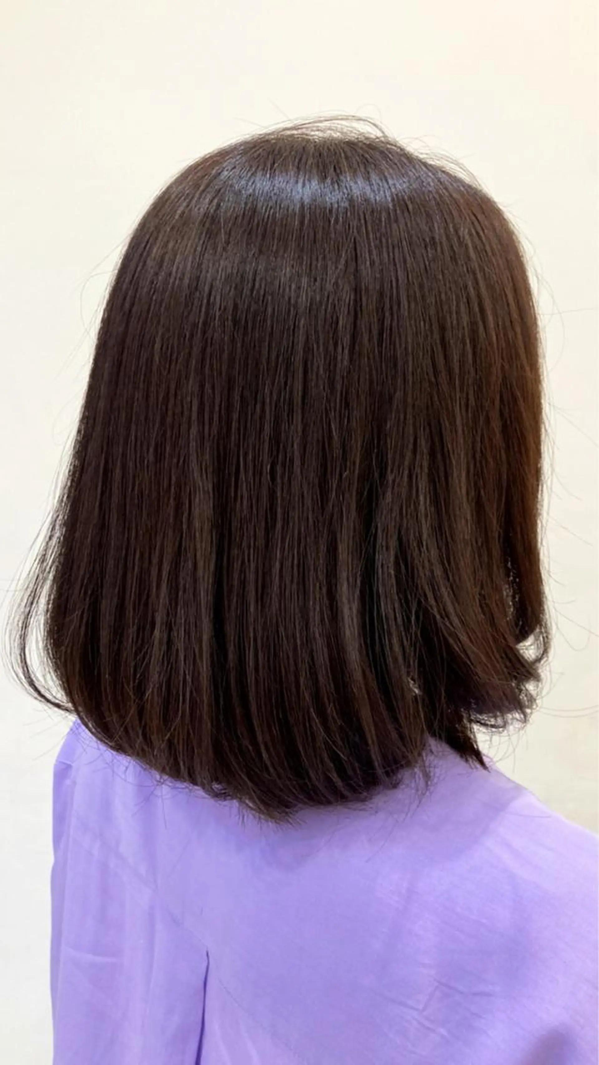 ミディアム カラー ショートカット/ 明千のヘアスタイル