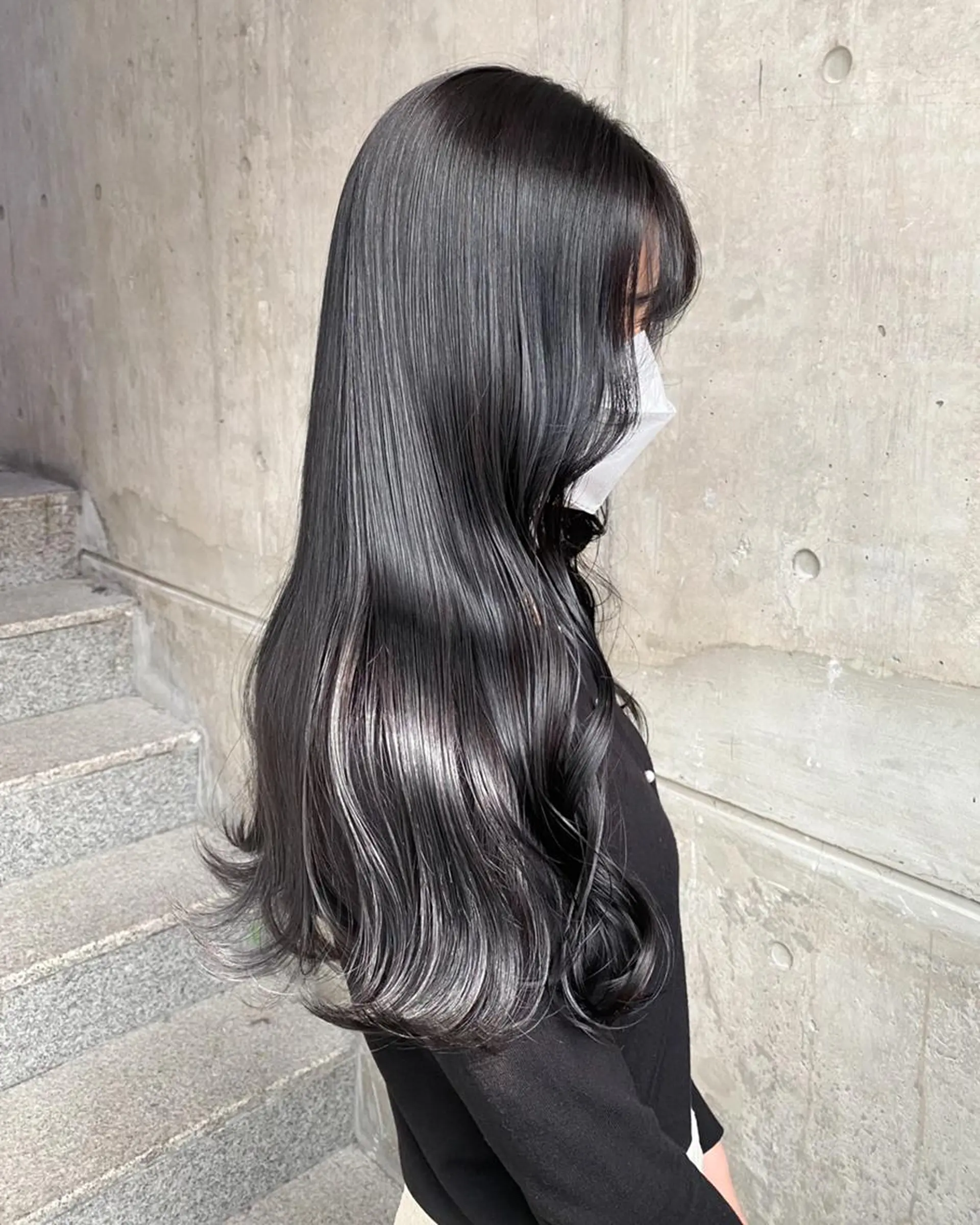 カラー ロング カット 韓国風トレンドカラー 🩶RINA🩶のヘアスタイル