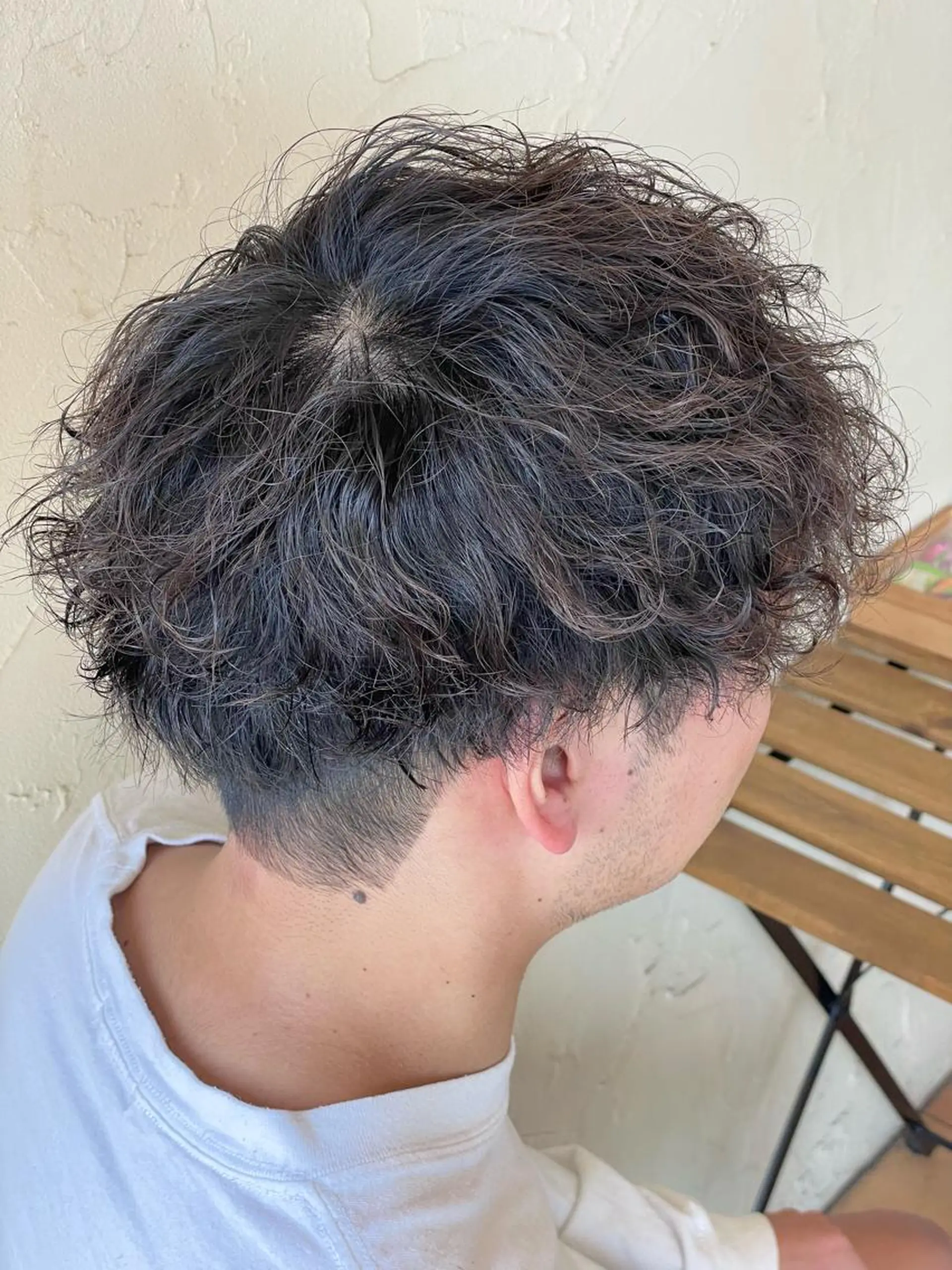 ショート カラー パーマ メンズ メンズパーマ ツイストスパイラルパーマ 波巻きパーマ スパイラルパーマ カット パーマ メンズ特化/パーマ指 名No.1/百瀬太郎のヘアスタイル