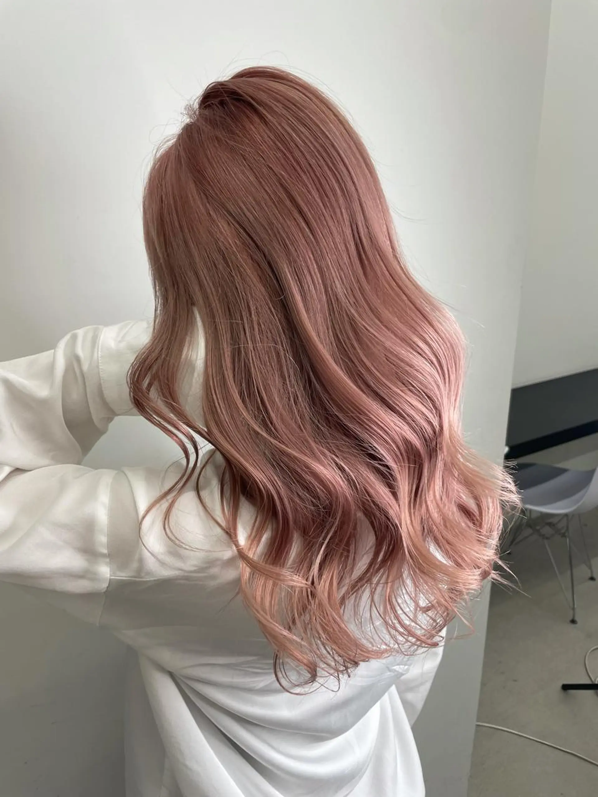 ロング Blonde nagoya sakae所属・岡留 愛美のヘアスタイル