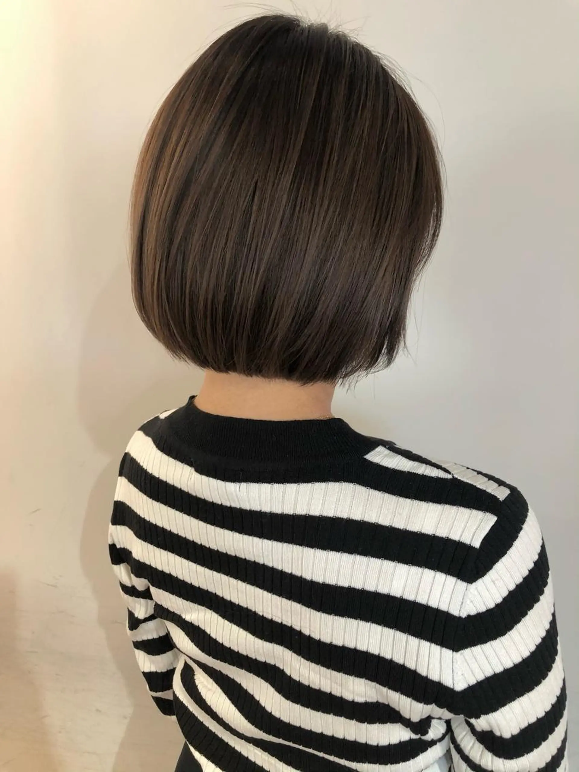 ショート カラー グレージュ ハイライトカラー ハイライト Leverage New York所属・店長 濱口敬太のヘアスタイル