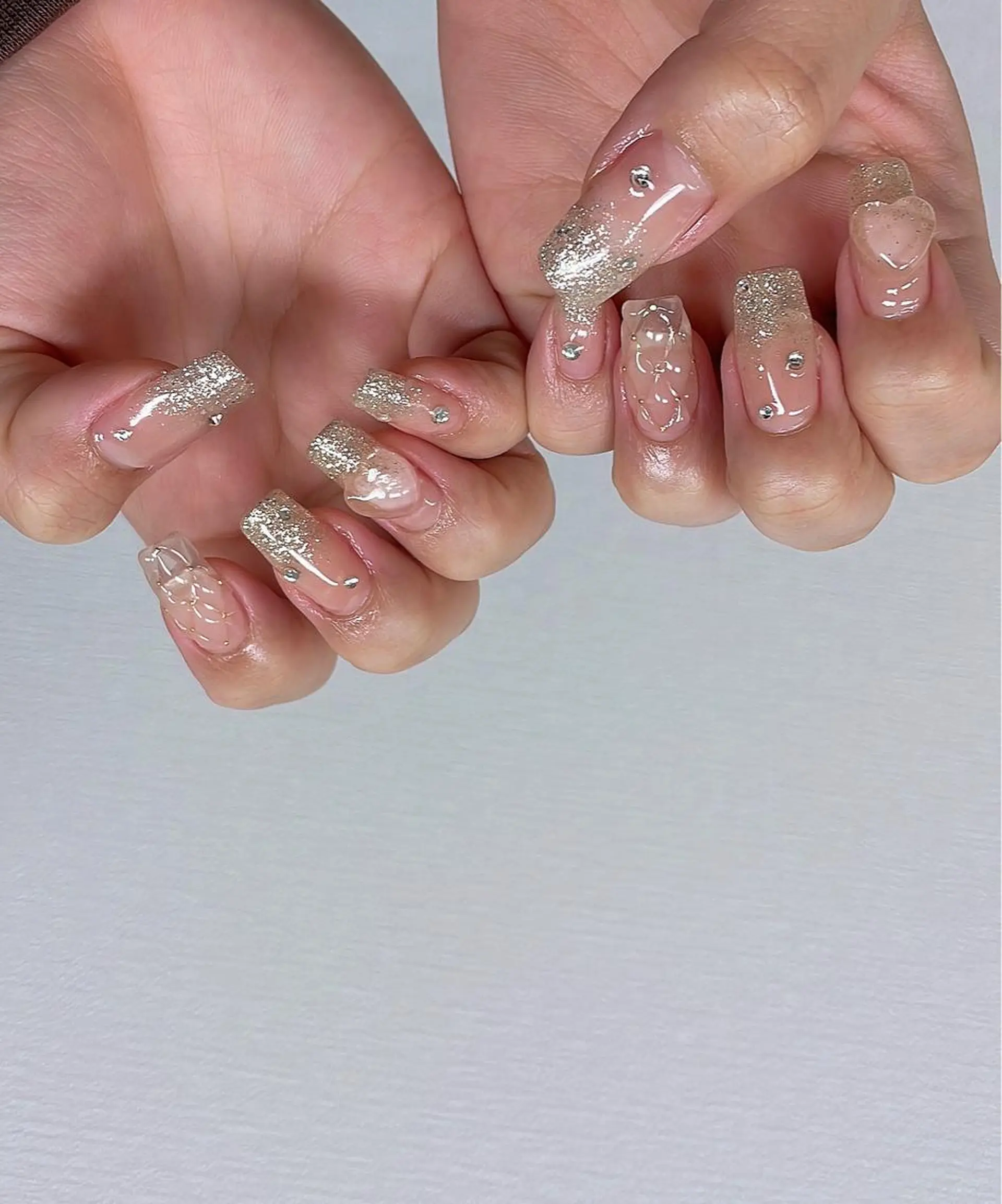 ネイル Me d'eau所属・Me d'eau Rinaのネイルデザイン