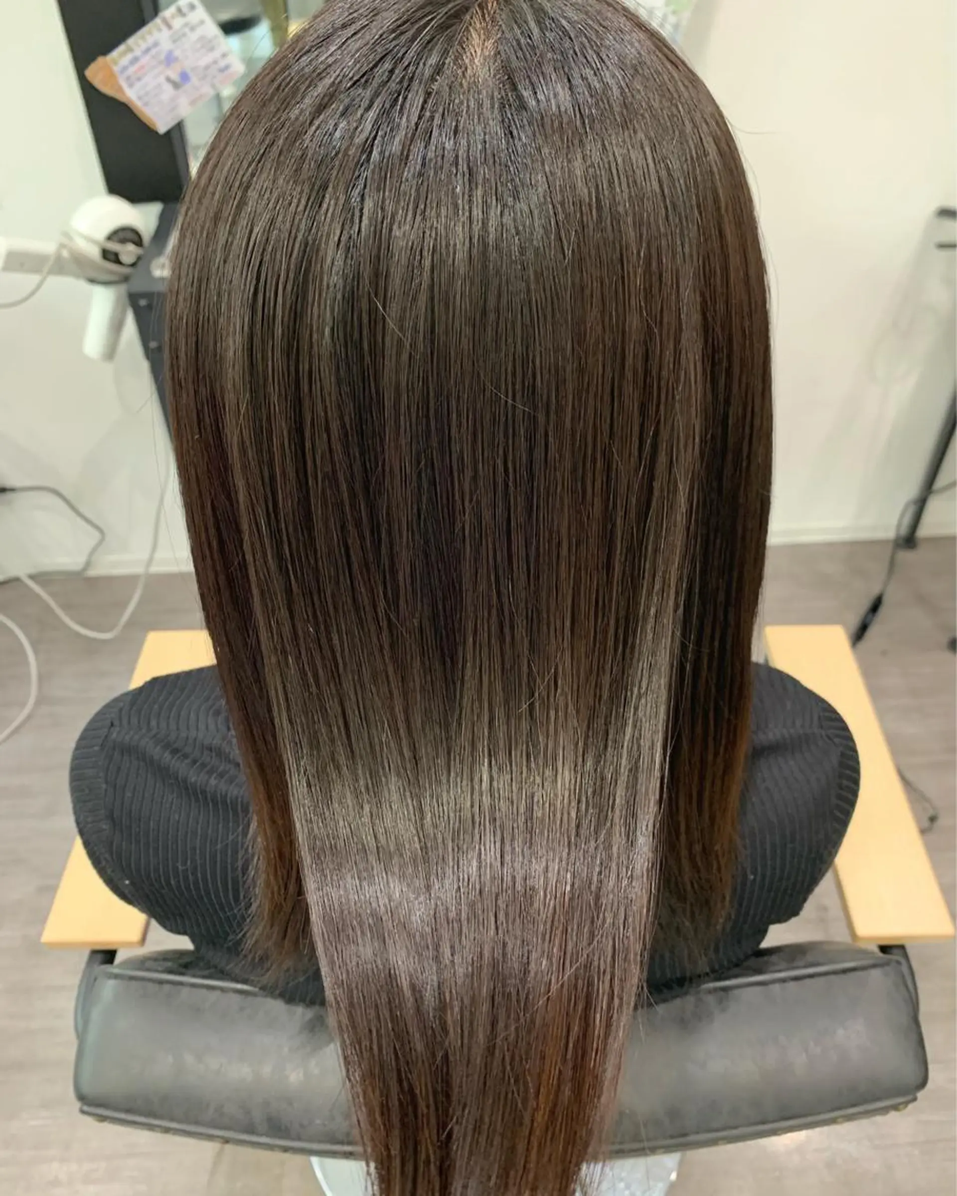 セミロング 【酸性ストレート】 宮下和明のヘアスタイル