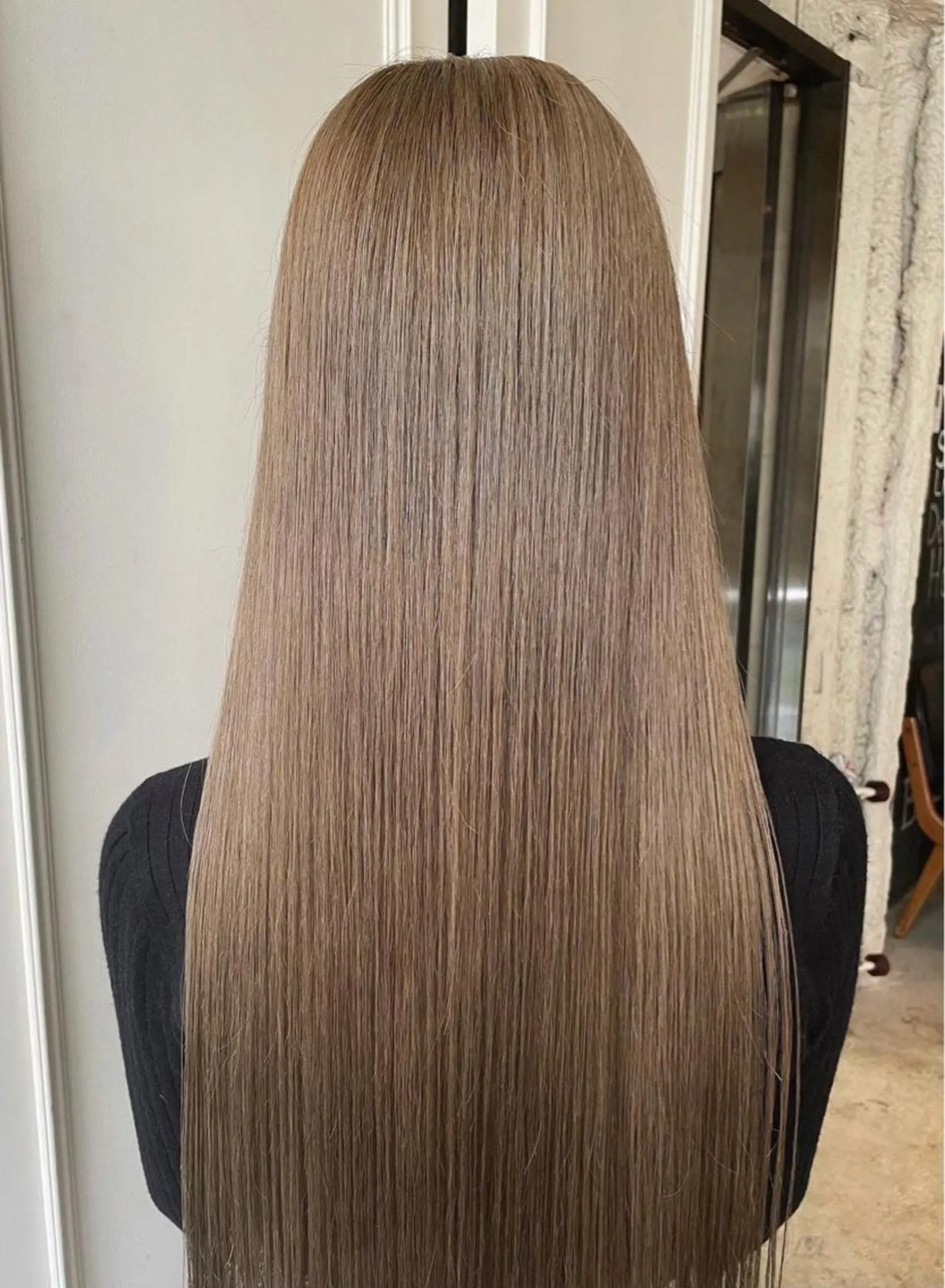 ロング Kawakami kotomiのヘアスタイル