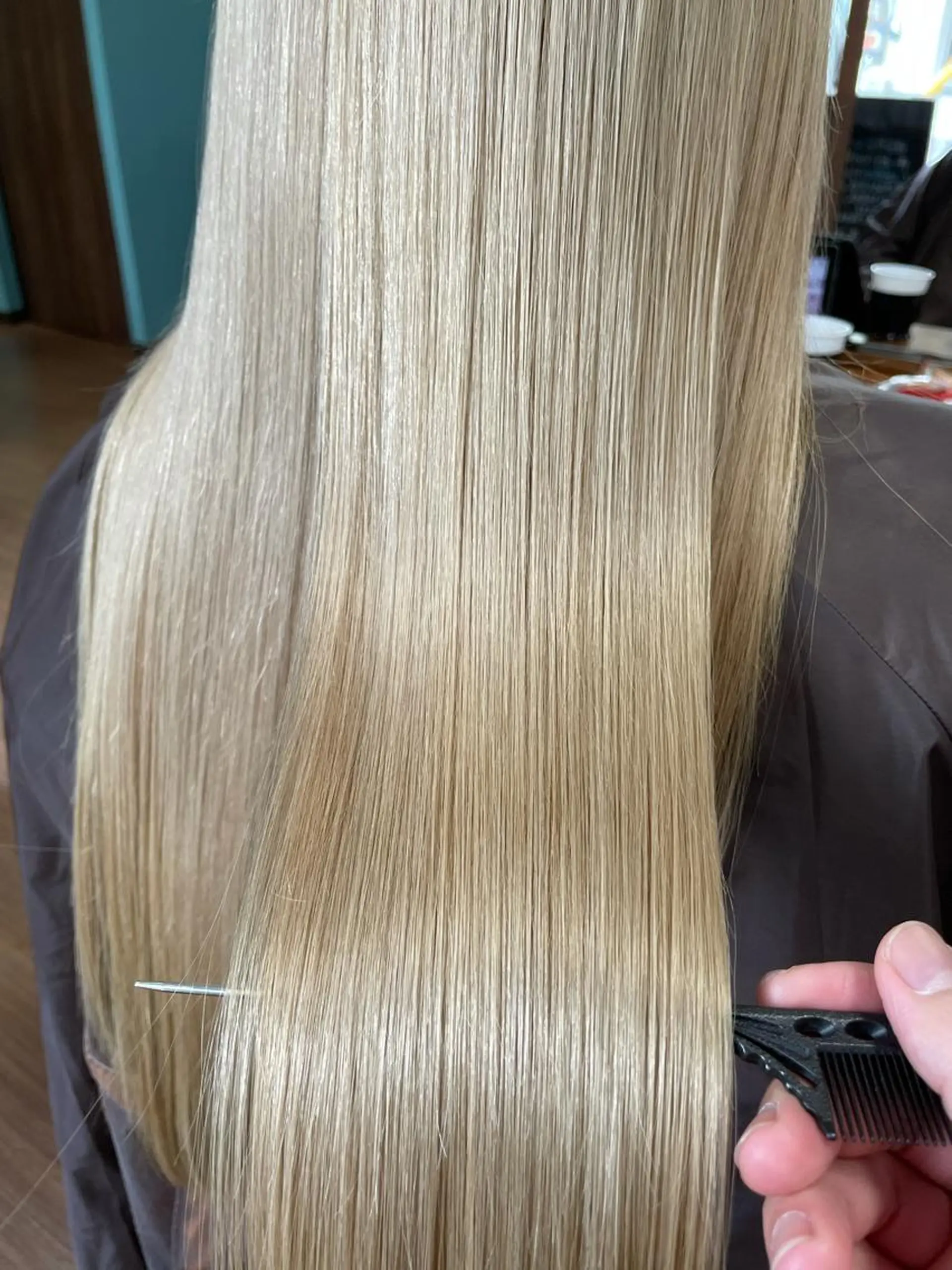 ロング トリートメント 酸熱トリートメント 縮毛矯正 Mavie hair所属・髪質改善×潤艶カラー ⭐️岡田崇彰のヘアスタイル