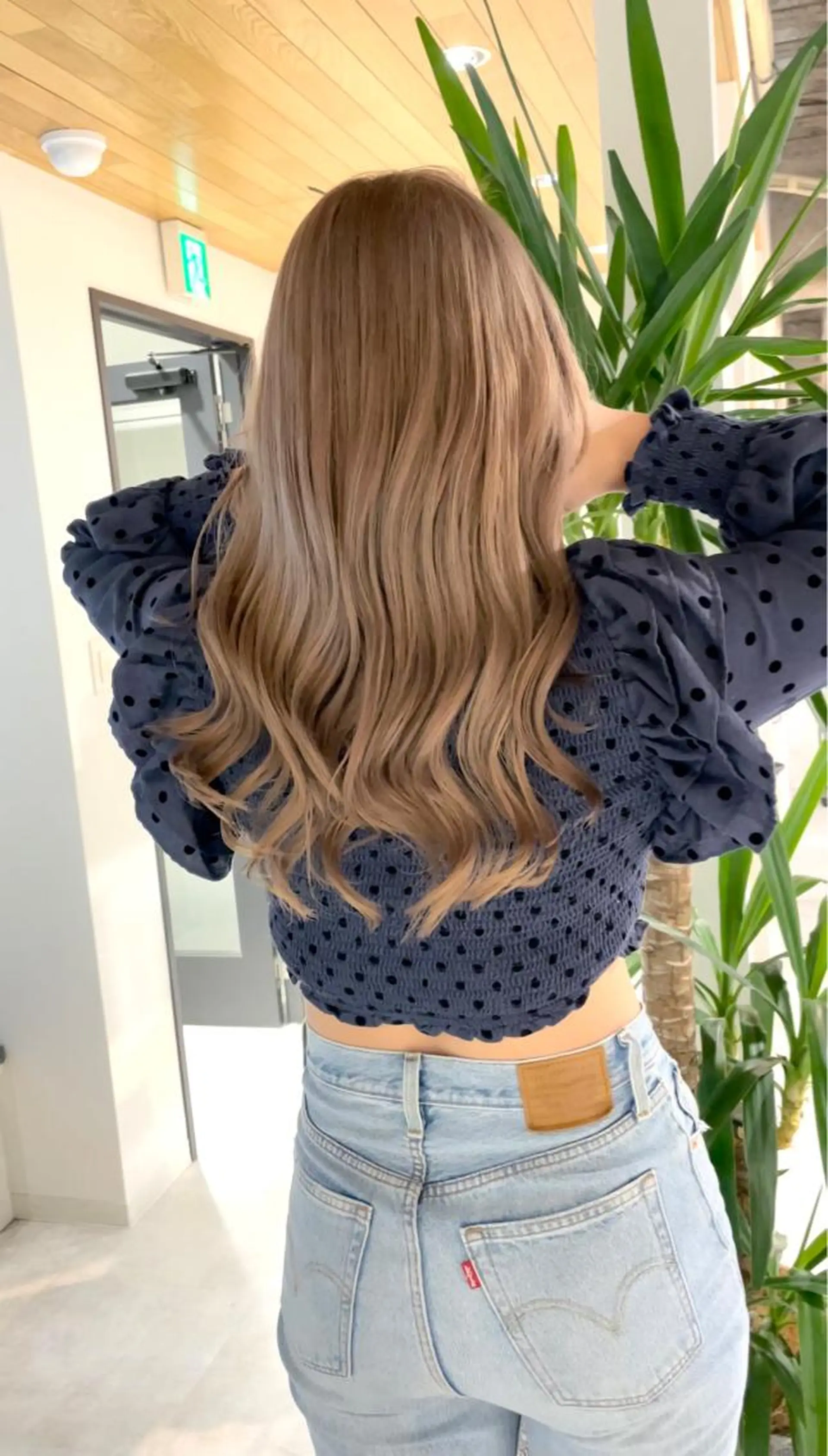 ロング ヘアカラー 神戸でブリーチなら puty/レイヤーのヘアスタイル