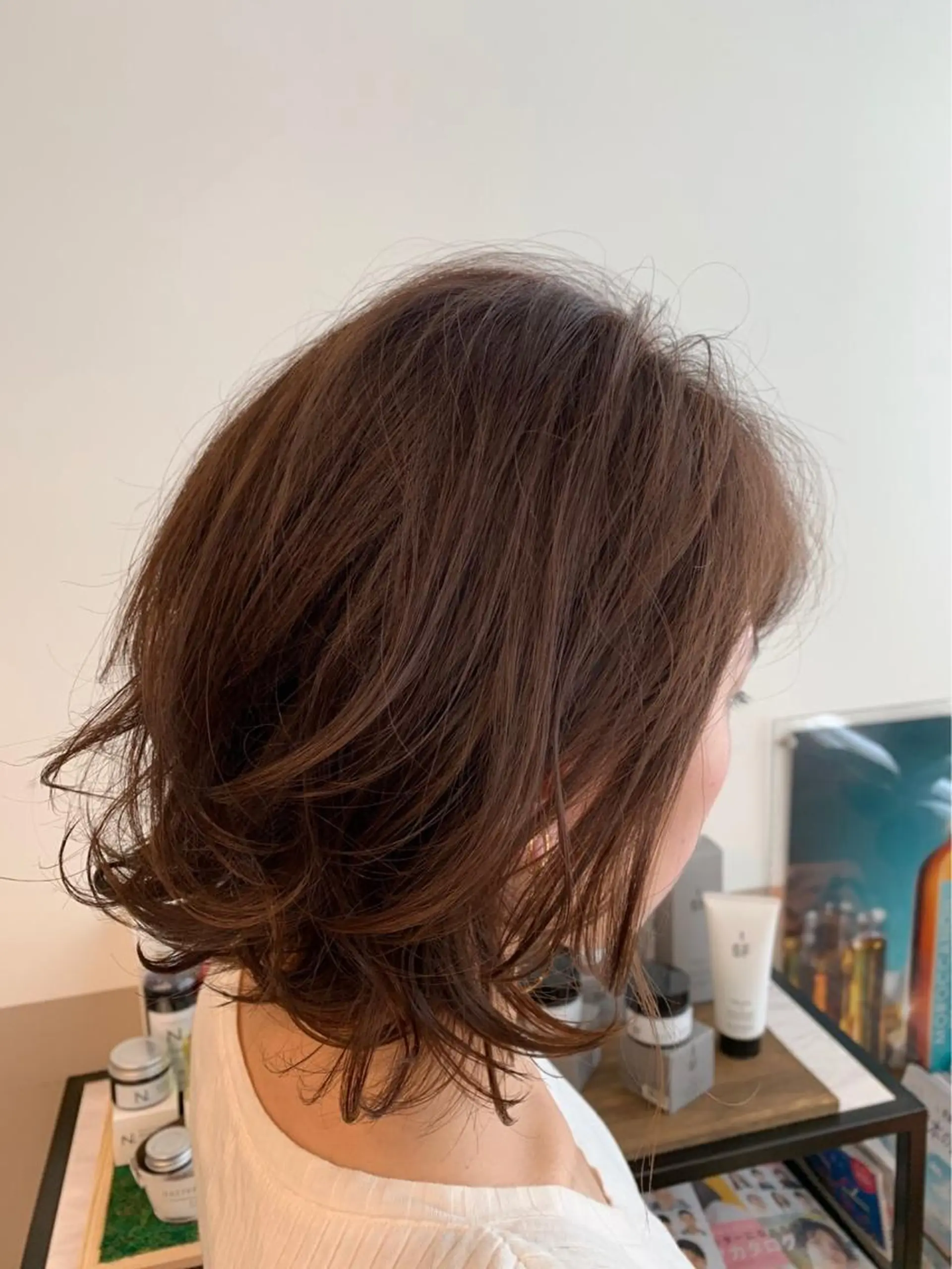 ミディアム カラー 一ノ瀬 理子のヘアスタイル