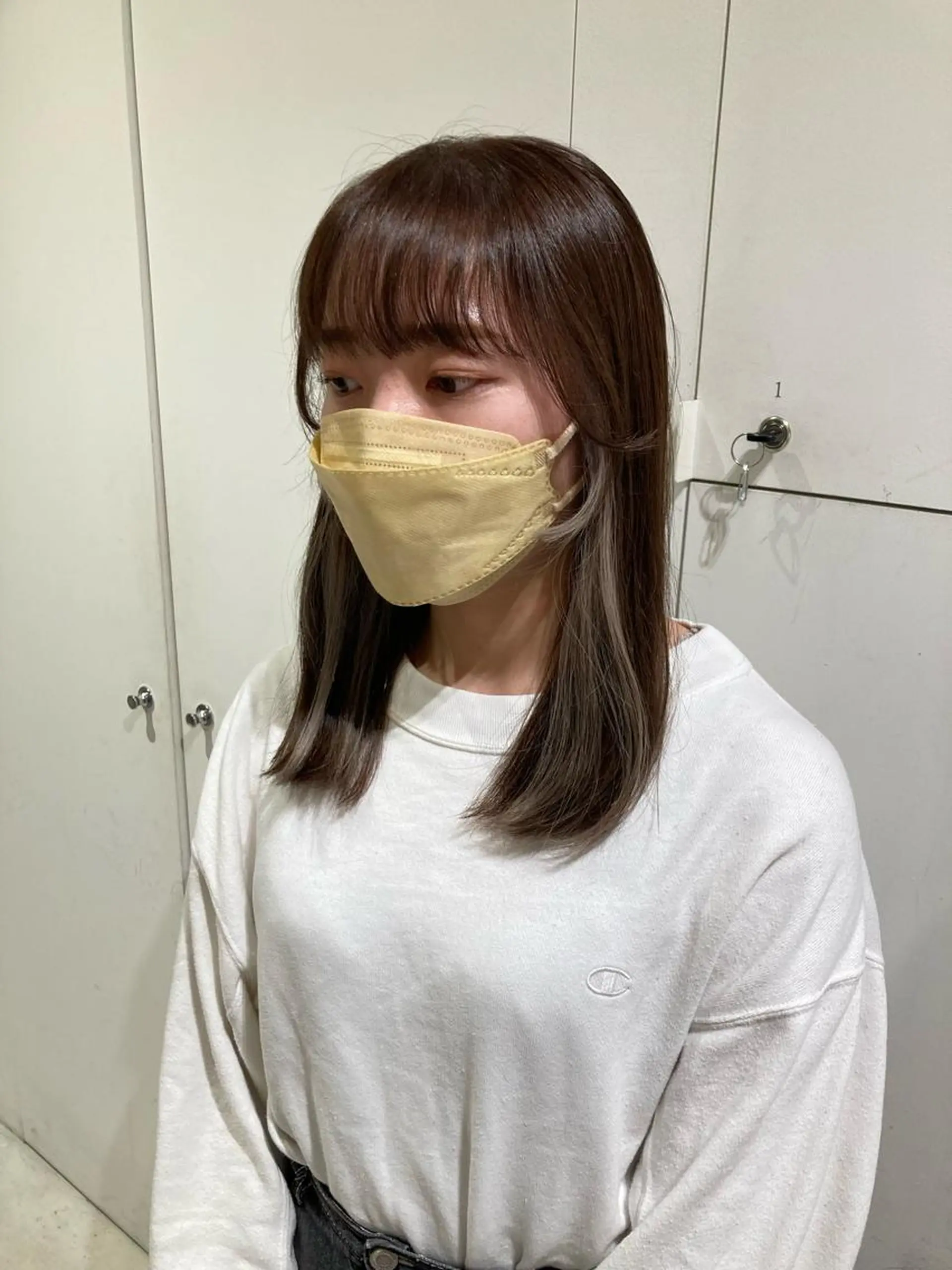 ミディアム カラー グレージュ ヘアカラー 透明感カラー🫧 nanohaのヘアスタイル